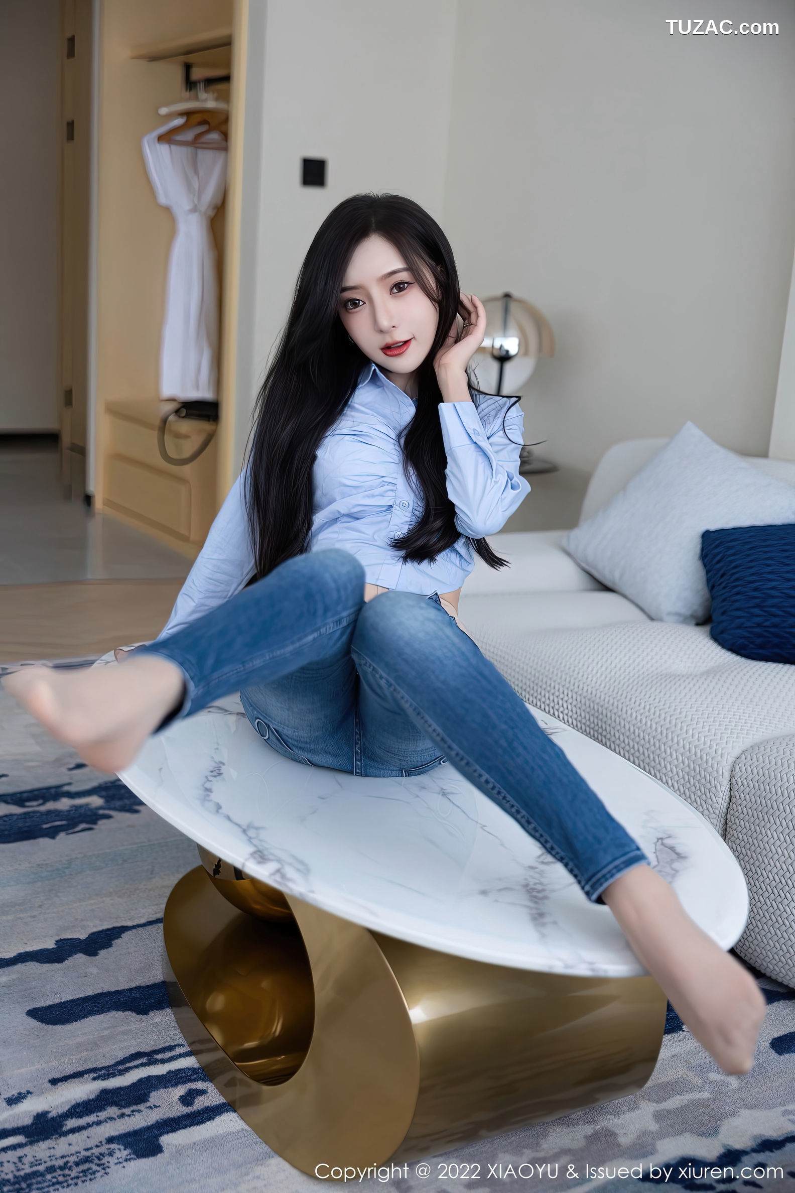 XiaoYu语画界-904-王馨瑶Yanni-杭州旅拍浅蓝T恤牛仔裤白色内衣-2022.11.15