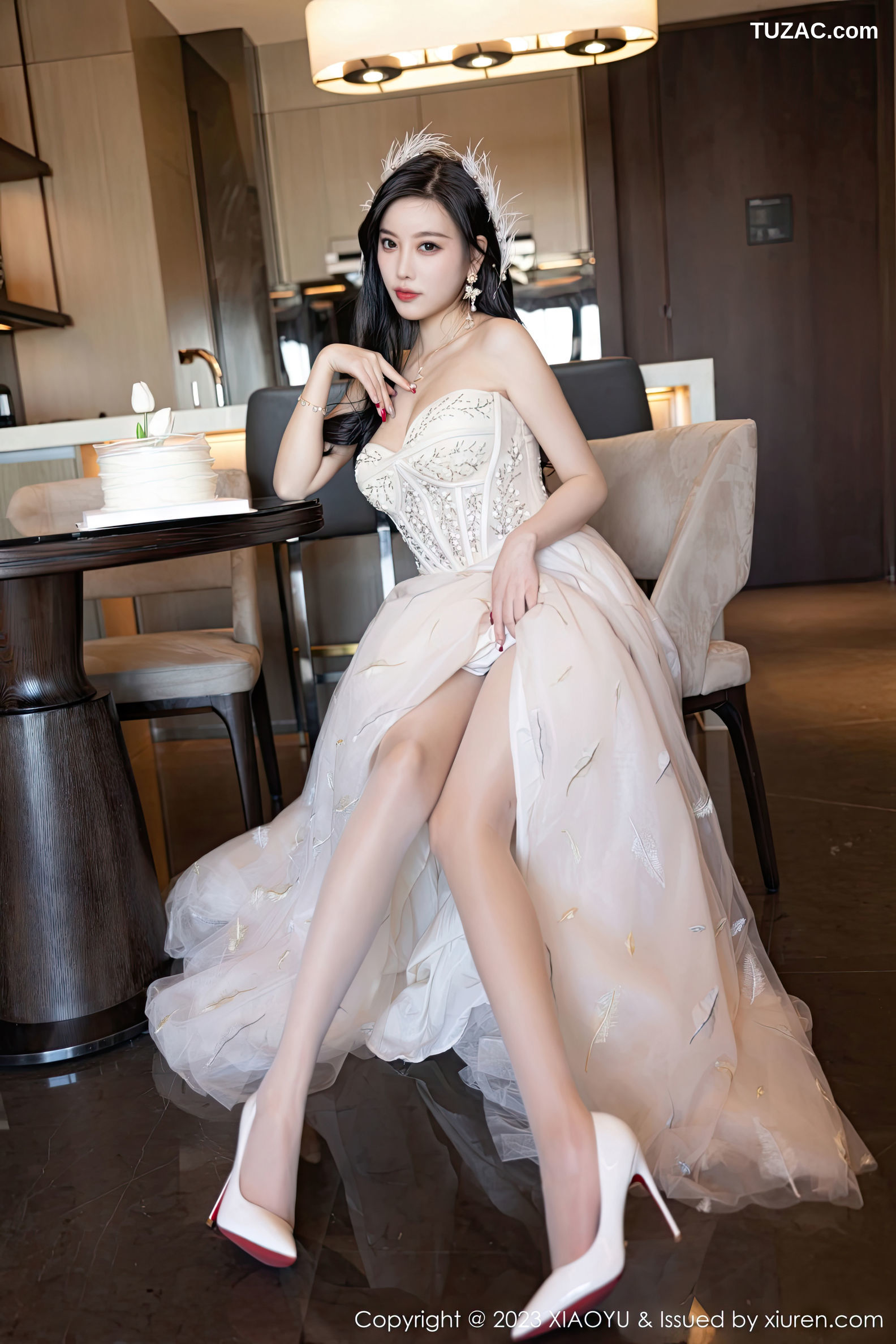 XiaoYu语画界-941-杨晨晨Yome-生日主题连衣长裙火辣身材-2023.01.06