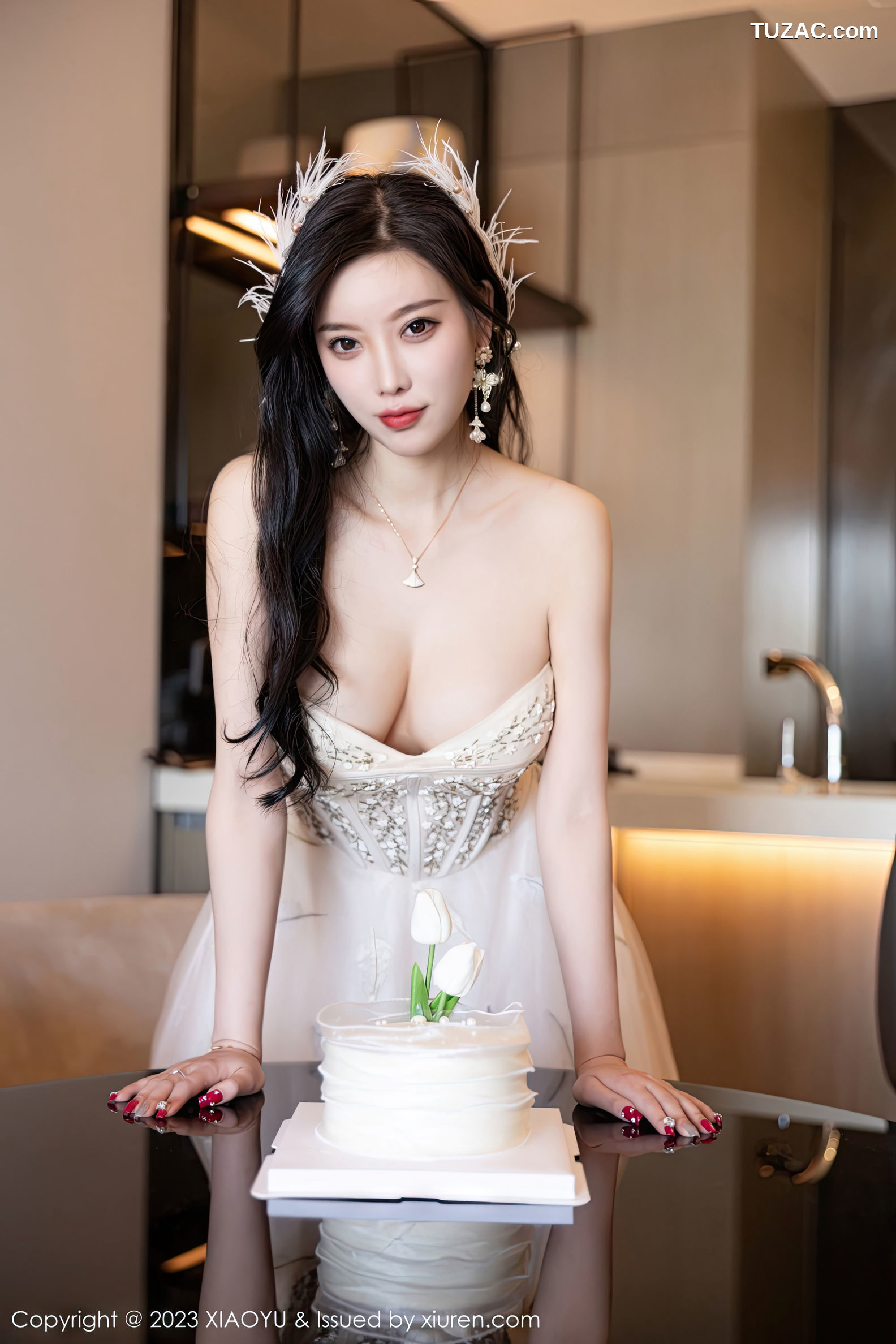 XiaoYu语画界-941-杨晨晨Yome-生日主题连衣长裙火辣身材-2023.01.06