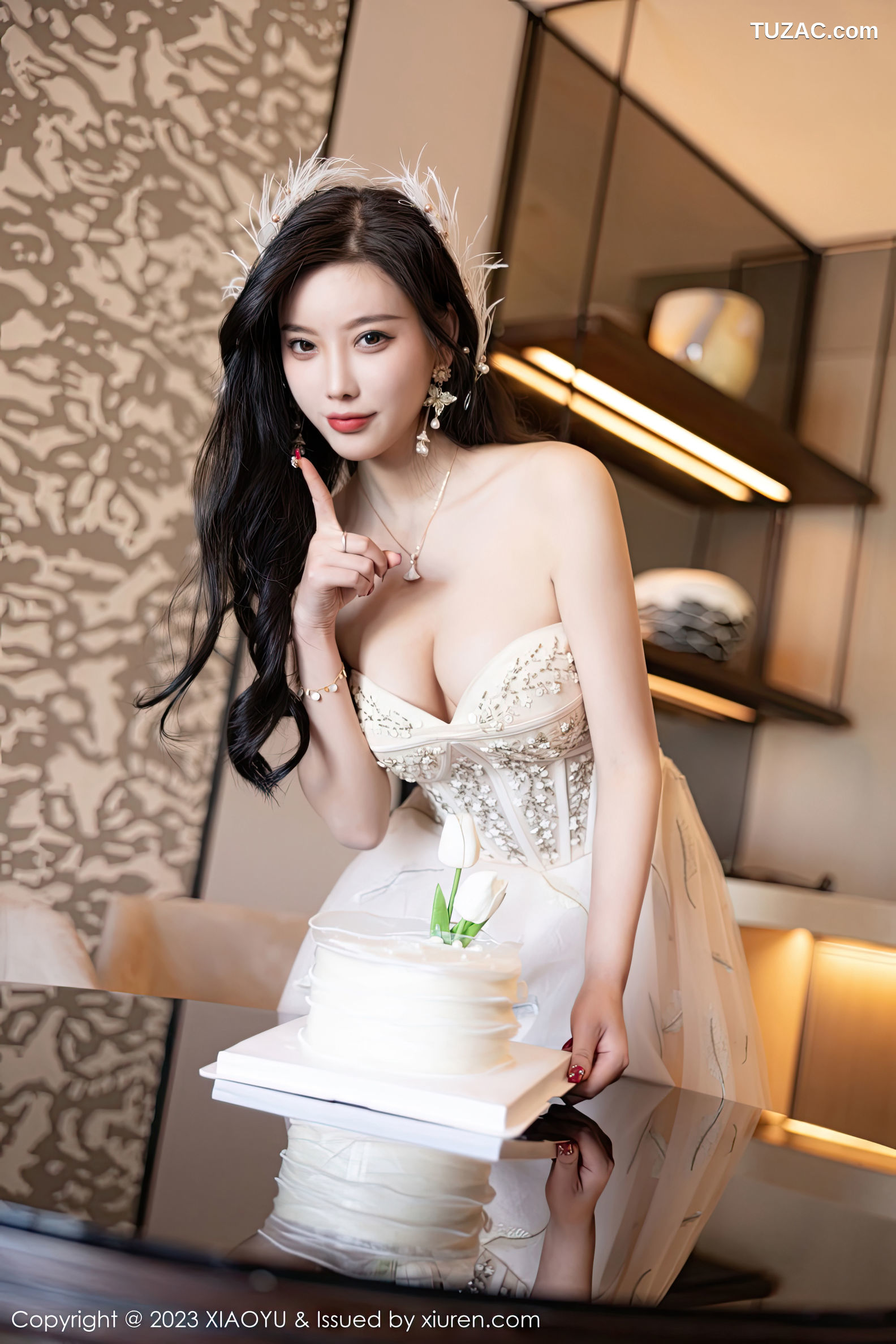 XiaoYu语画界-941-杨晨晨Yome-生日主题连衣长裙火辣身材-2023.01.06