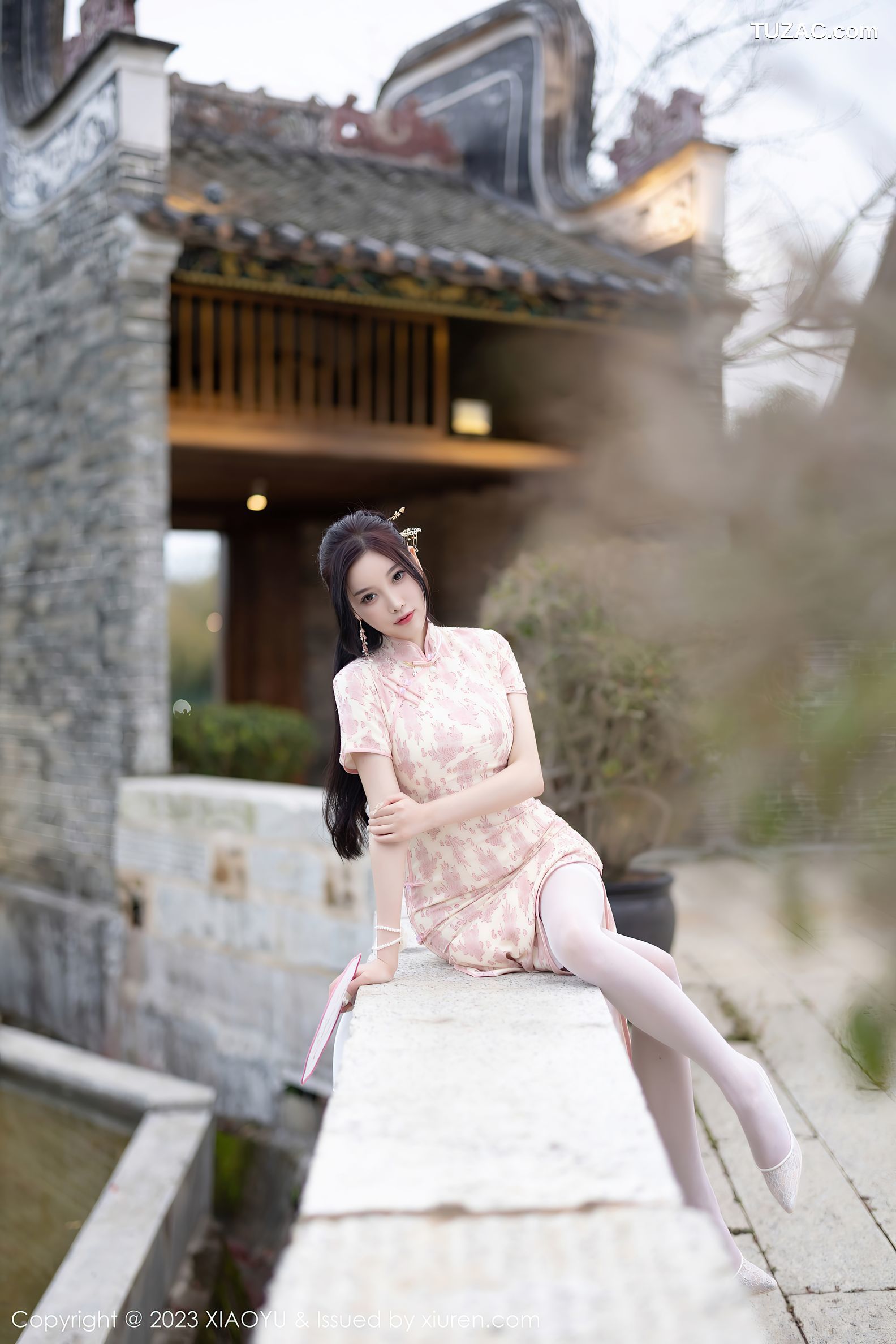 XiaoYu语画界-993-杨晨晨Yome-浅色旗袍白色蕾丝内衣白丝-2023.03.24