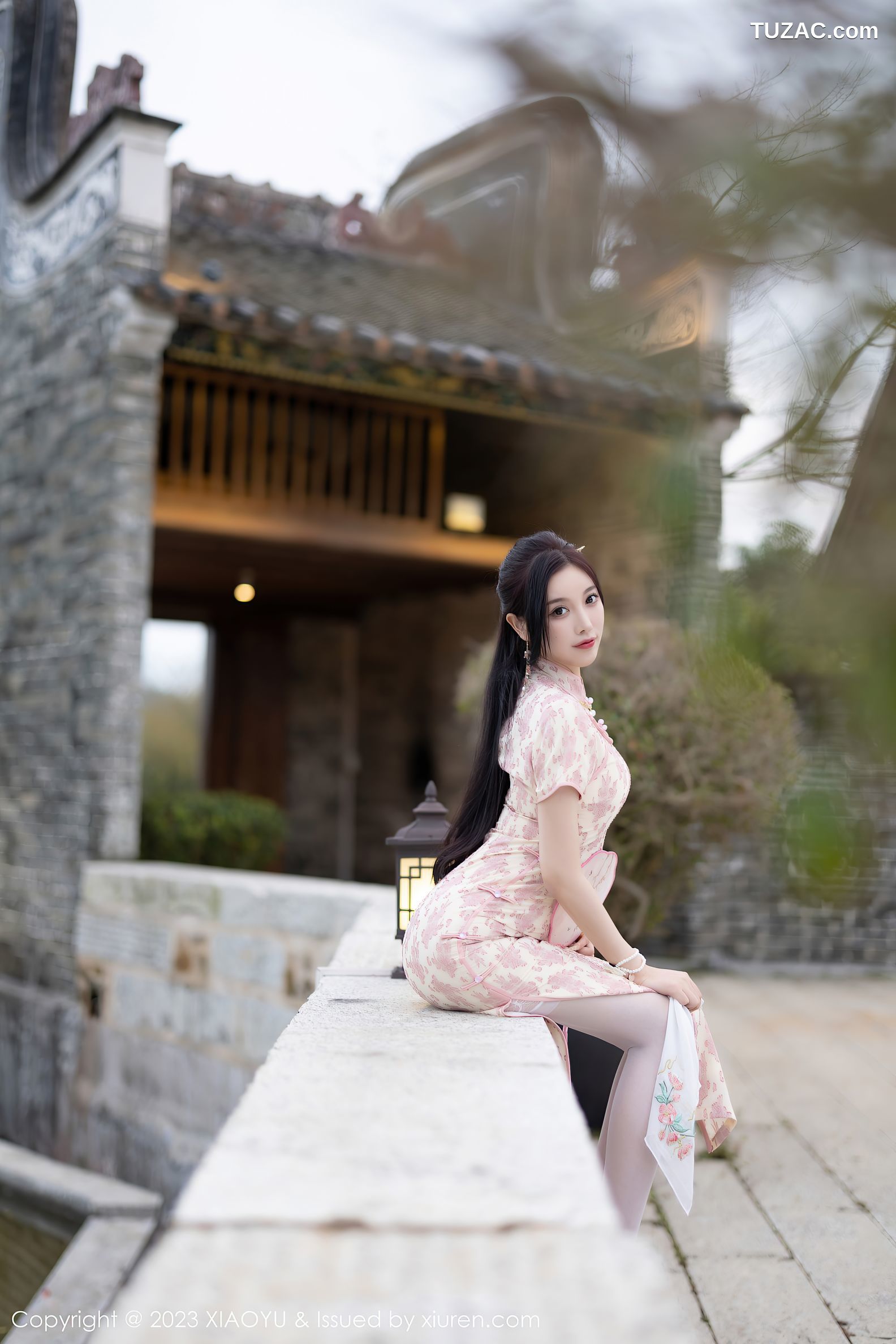 XiaoYu语画界-993-杨晨晨Yome-浅色旗袍白色蕾丝内衣白丝-2023.03.24