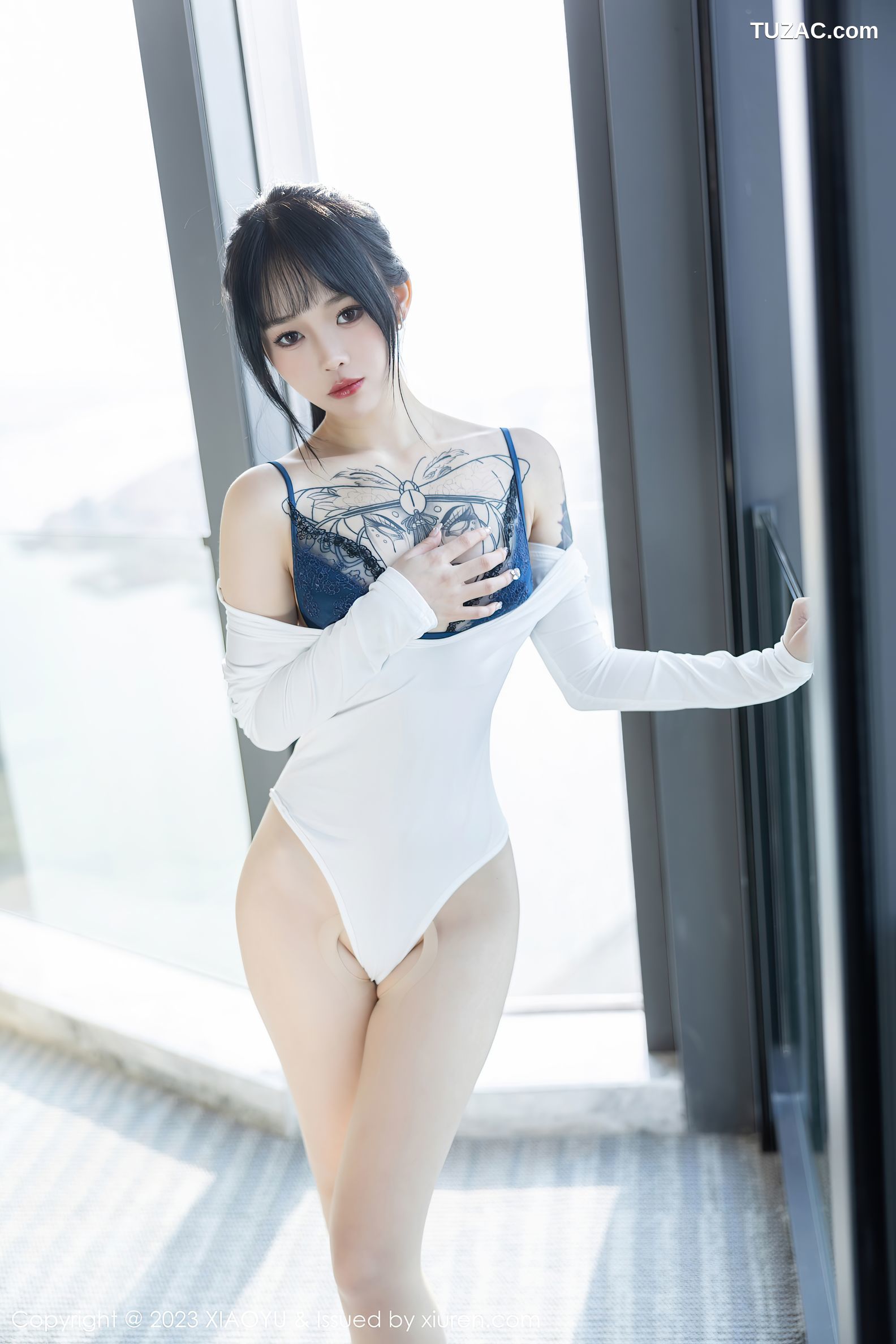 XiaoYu语画界-1006-奶瓶-黑连衣短裙蓝色蕾丝内衣-2023.04.13