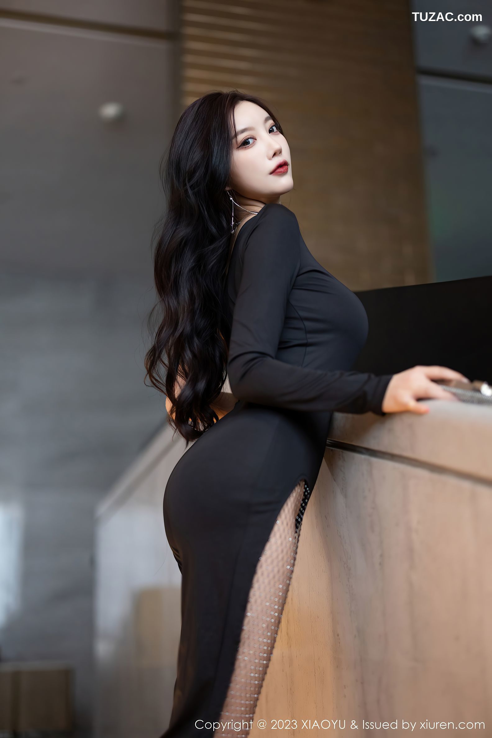 XiaoYu语画界-1021-杨晨晨-黑高叉连衣长裙珠链情趣内衣黑丝-2023.05.06