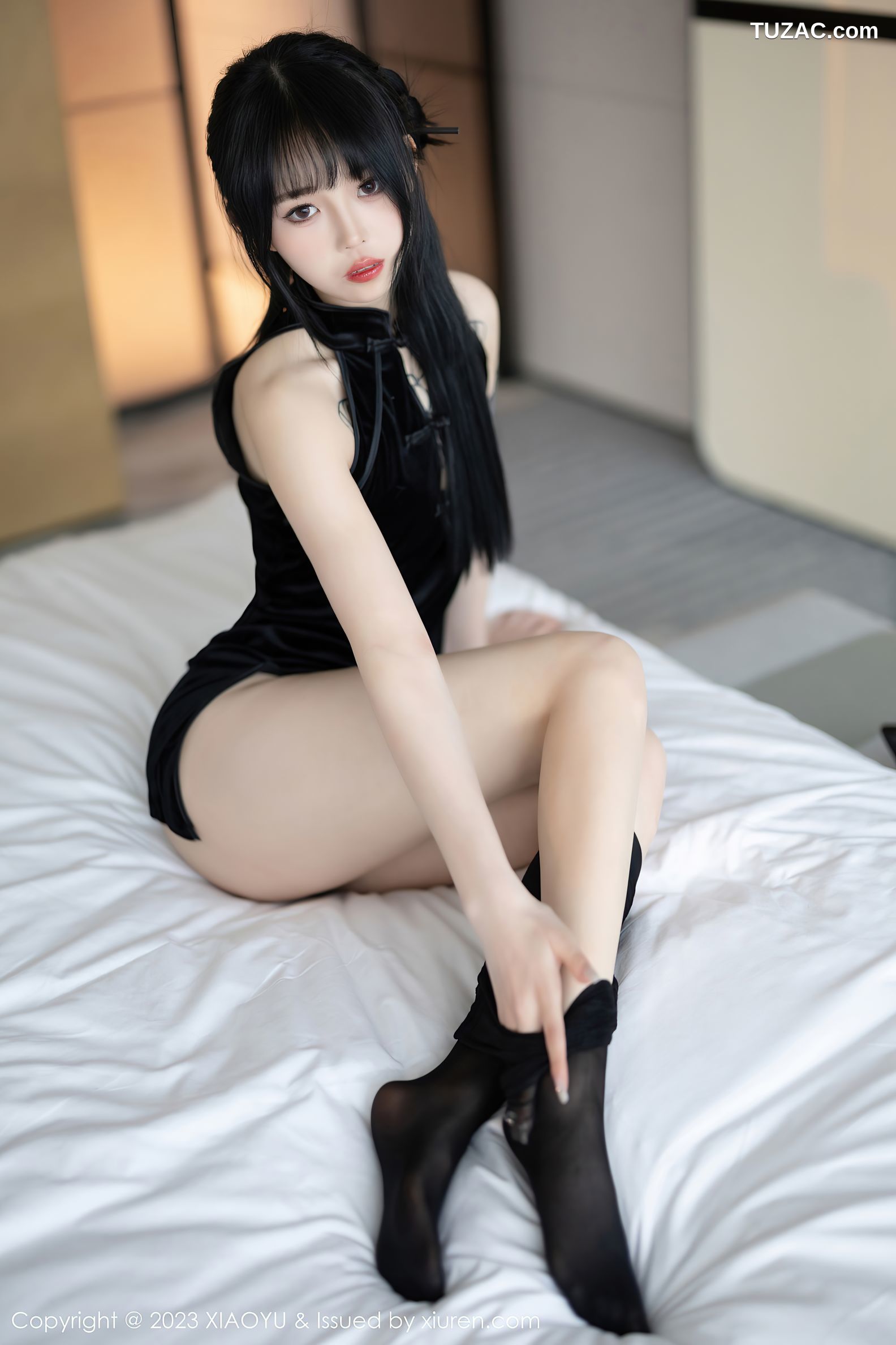 XiaoYu语画界-1030-奶瓶-黑色超短旗袍透视内衣黑丝-2023.05.18