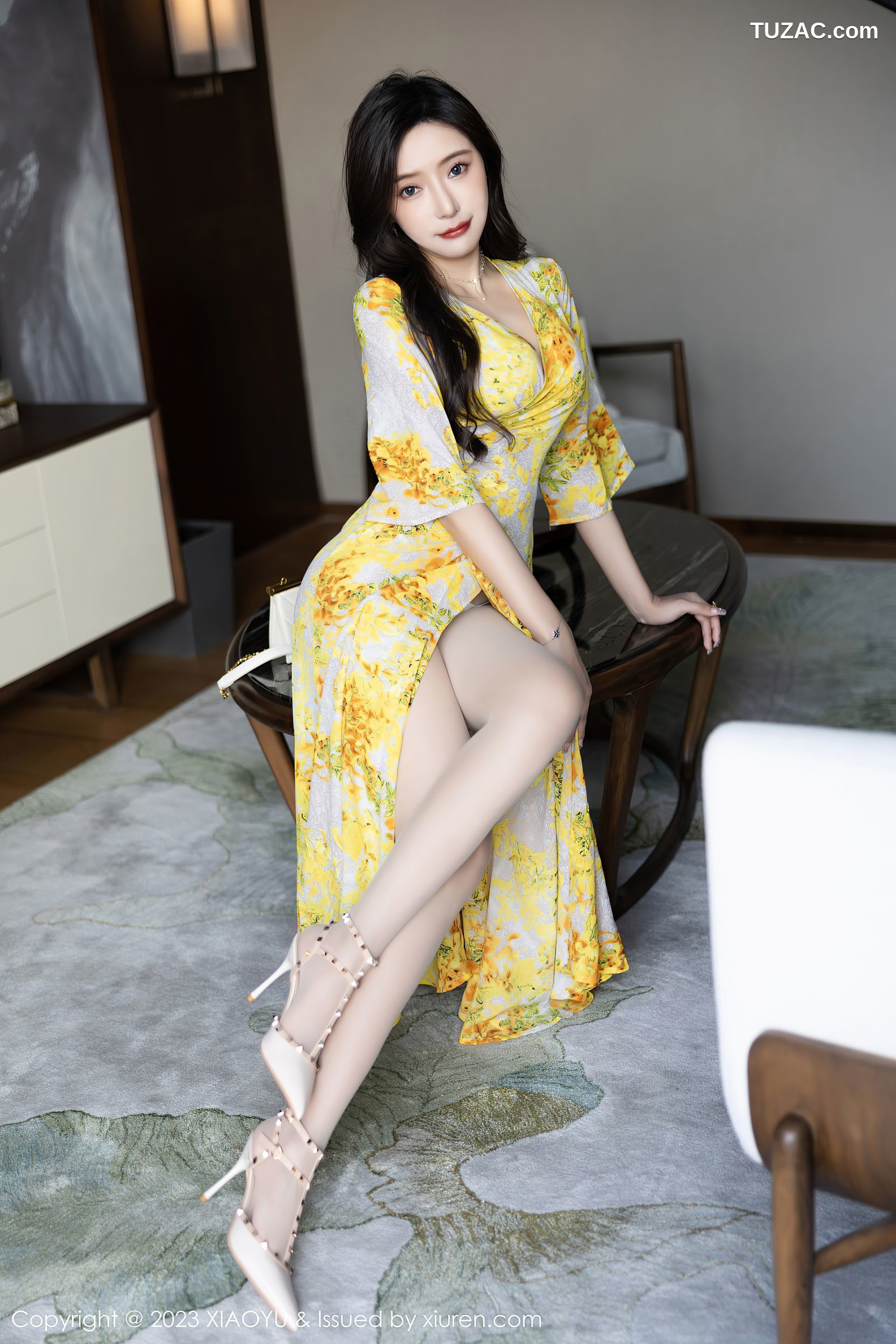 XiaoYu语画界-1043-王馨瑶yanni-贵州旅拍-黄色花长裙白色蕾丝内衣-2023.06.05