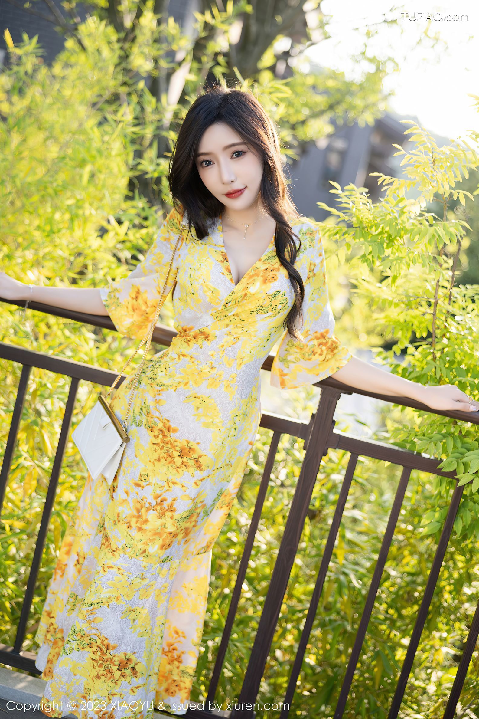 XiaoYu语画界-1043-王馨瑶yanni-贵州旅拍-黄色花长裙白色蕾丝内衣-2023.06.05