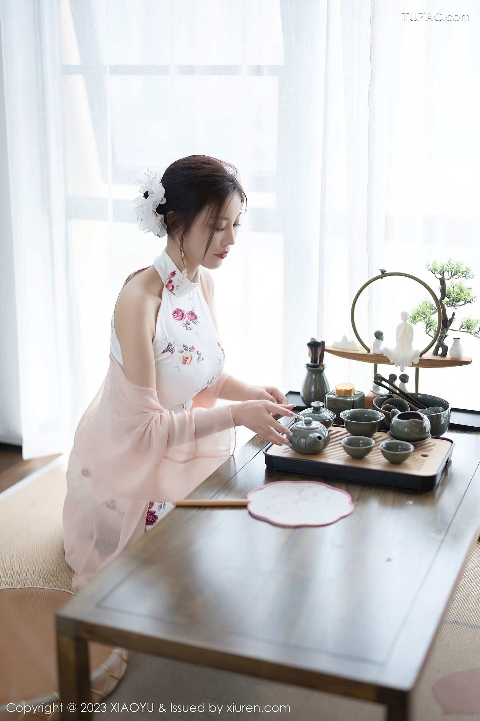 XiaoYu语画界-1046-杨晨晨Yome-贵州旅拍-江南风韵茶艺主题-白色红花旗袍-2023.06.09