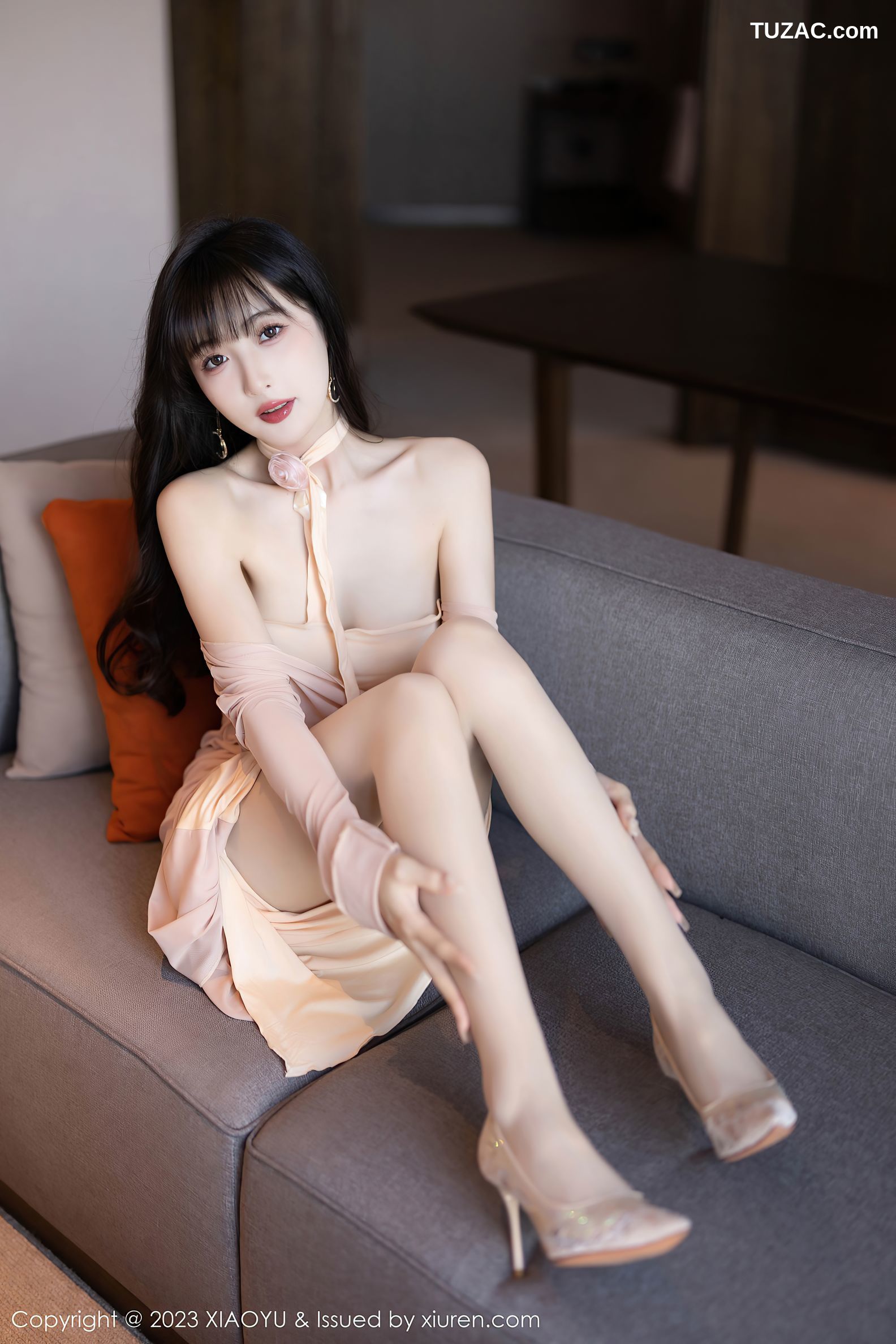 XiaoYu语画界-1049-林星阑-贵州旅拍-米色长裙红丝肚兜黑丝-2023.06.14