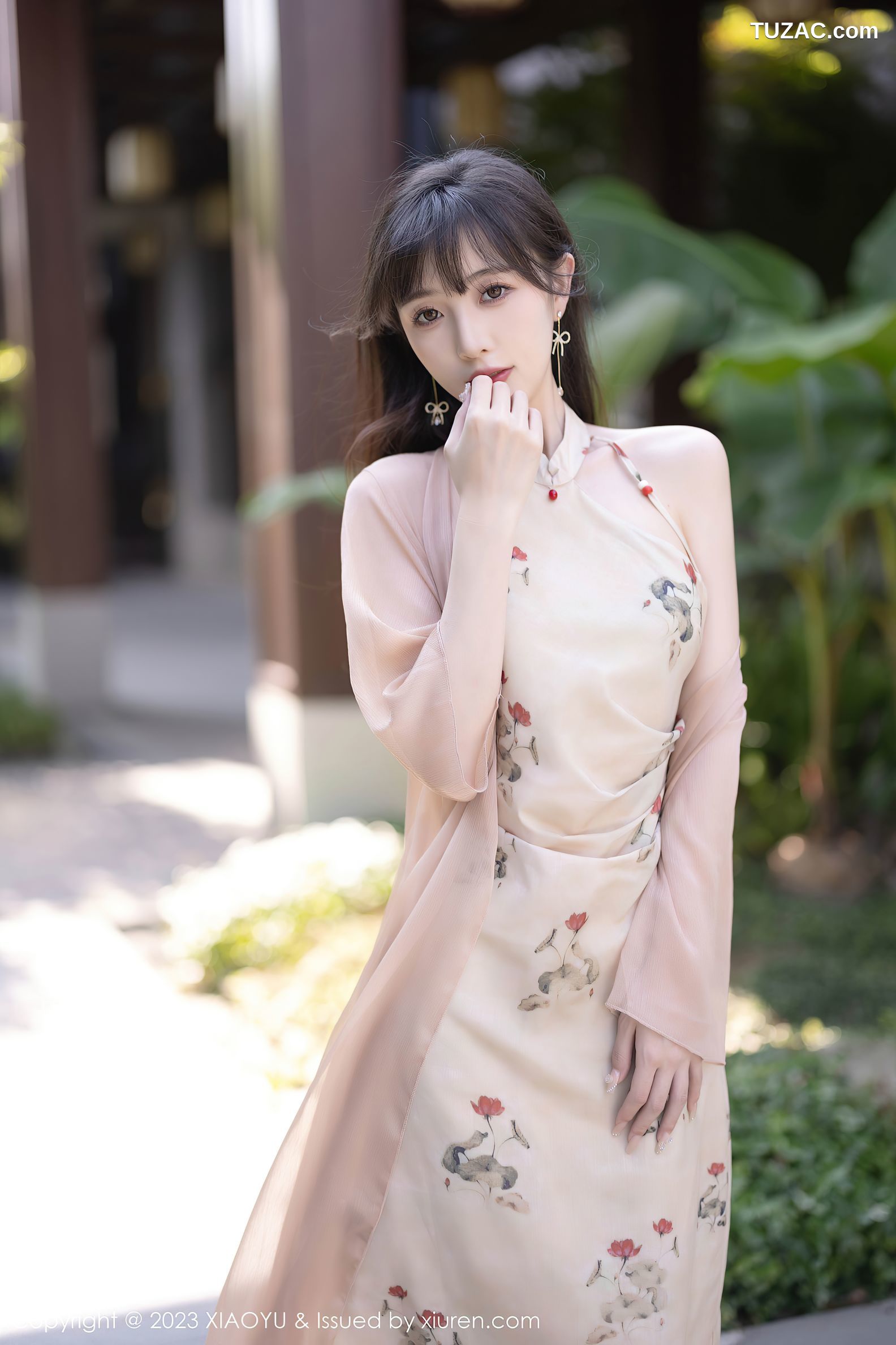 XiaoYu语画界-1071-林星阑-贵州旅拍-旗袍-浅粉内衣-苗族服饰-2023.07.17