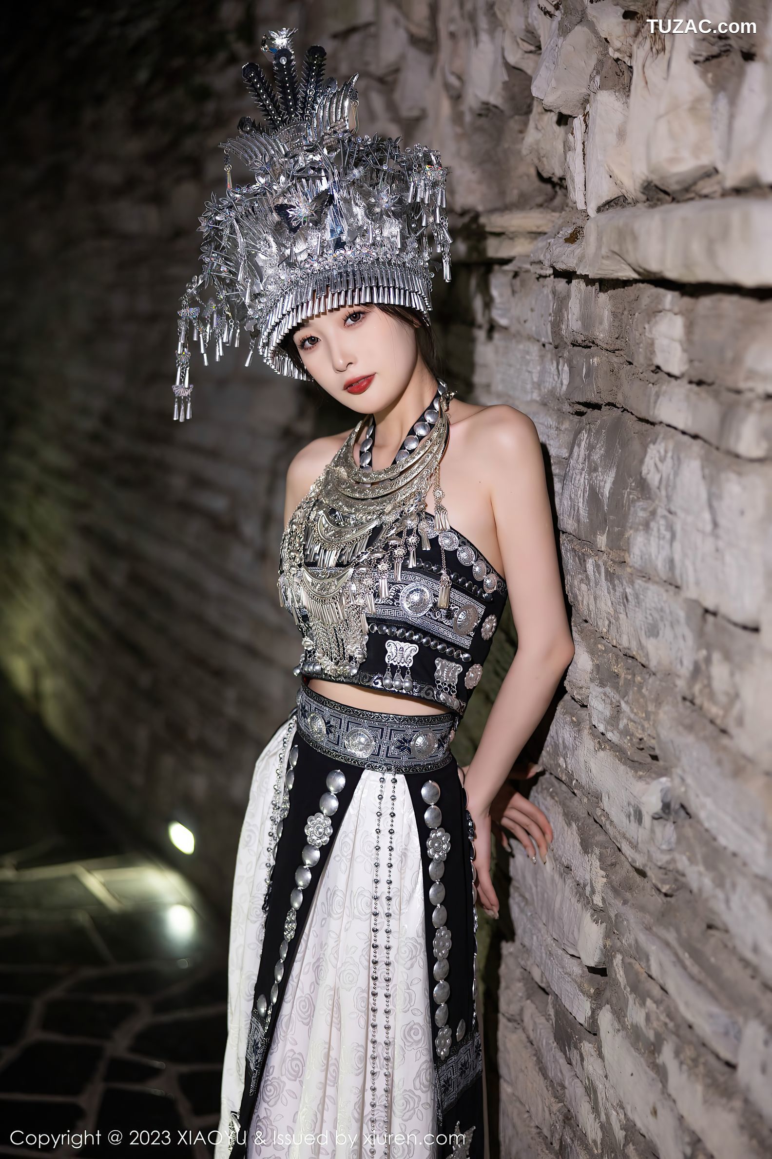 XiaoYu语画界-1071-林星阑-贵州旅拍-旗袍-浅粉内衣-苗族服饰-2023.07.17