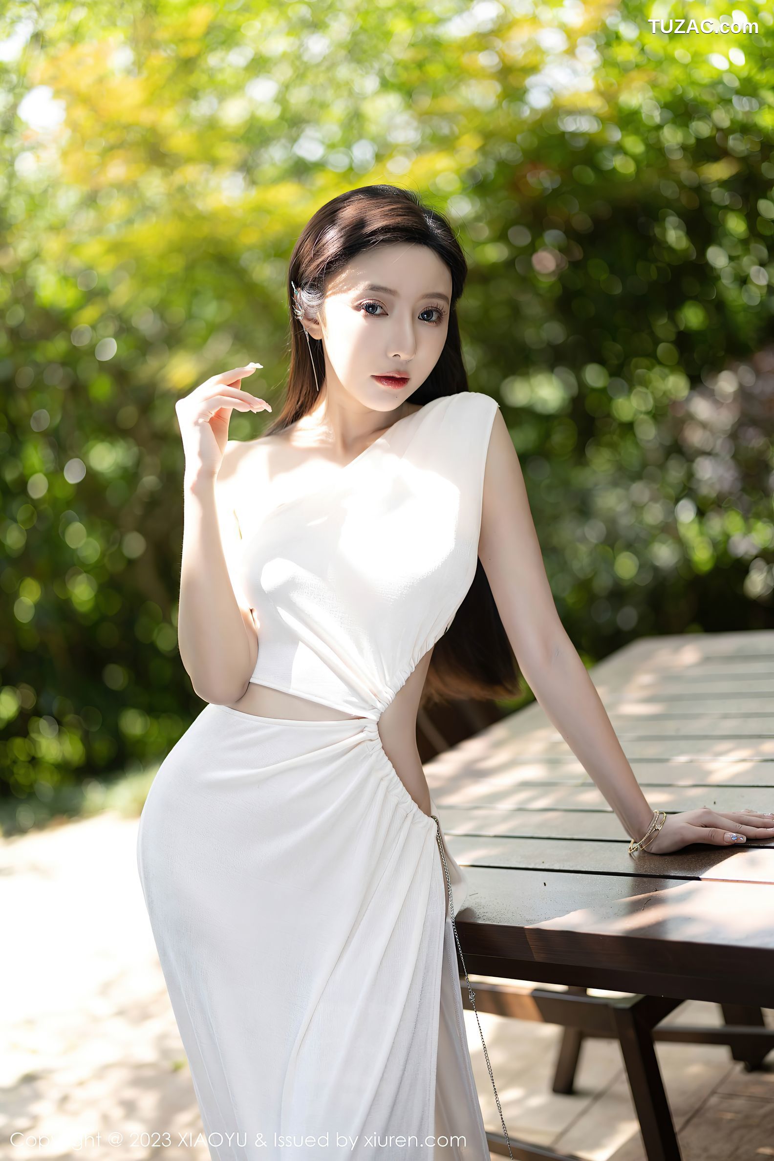 XiaoYu语画界-1082-王馨瑶yanni-贵州旅拍-白色长裙-轻透黑色情趣内衣黑丝-2023.08.01