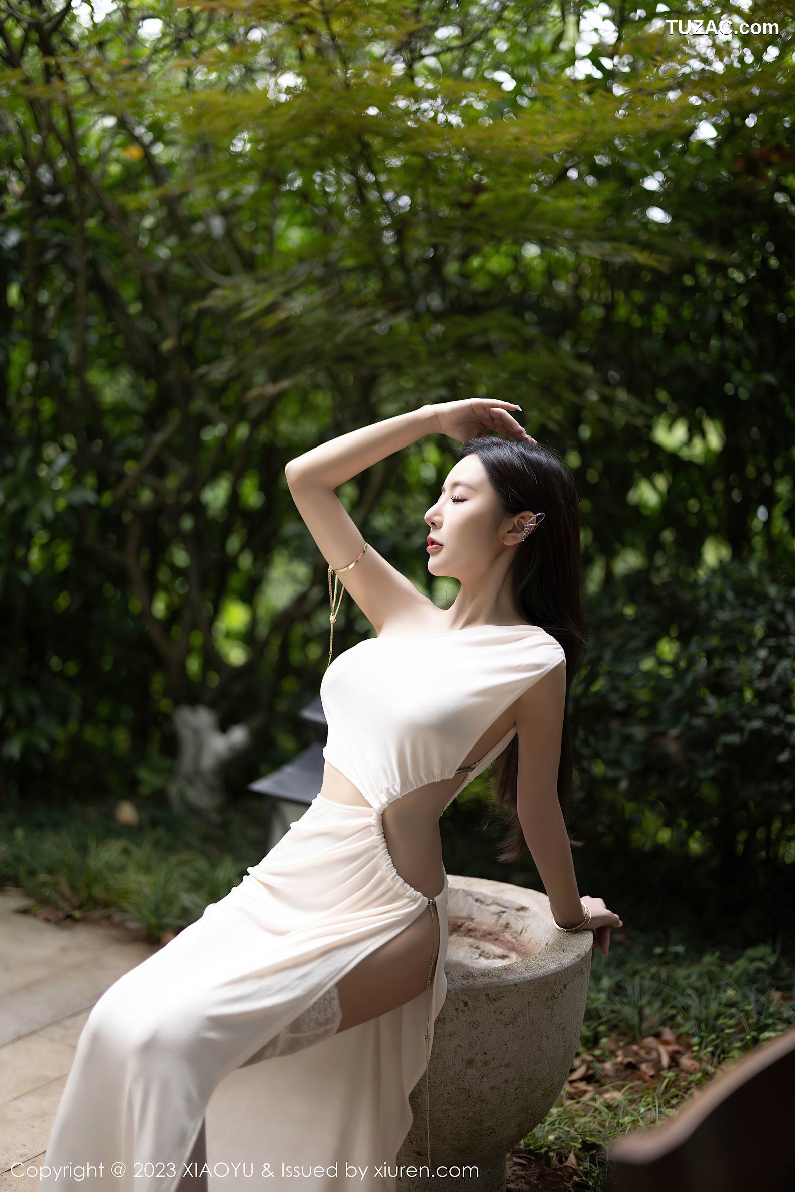 XiaoYu语画界-1082-王馨瑶yanni-贵州旅拍-白色长裙-轻透黑色情趣内衣黑丝-2023.08.01