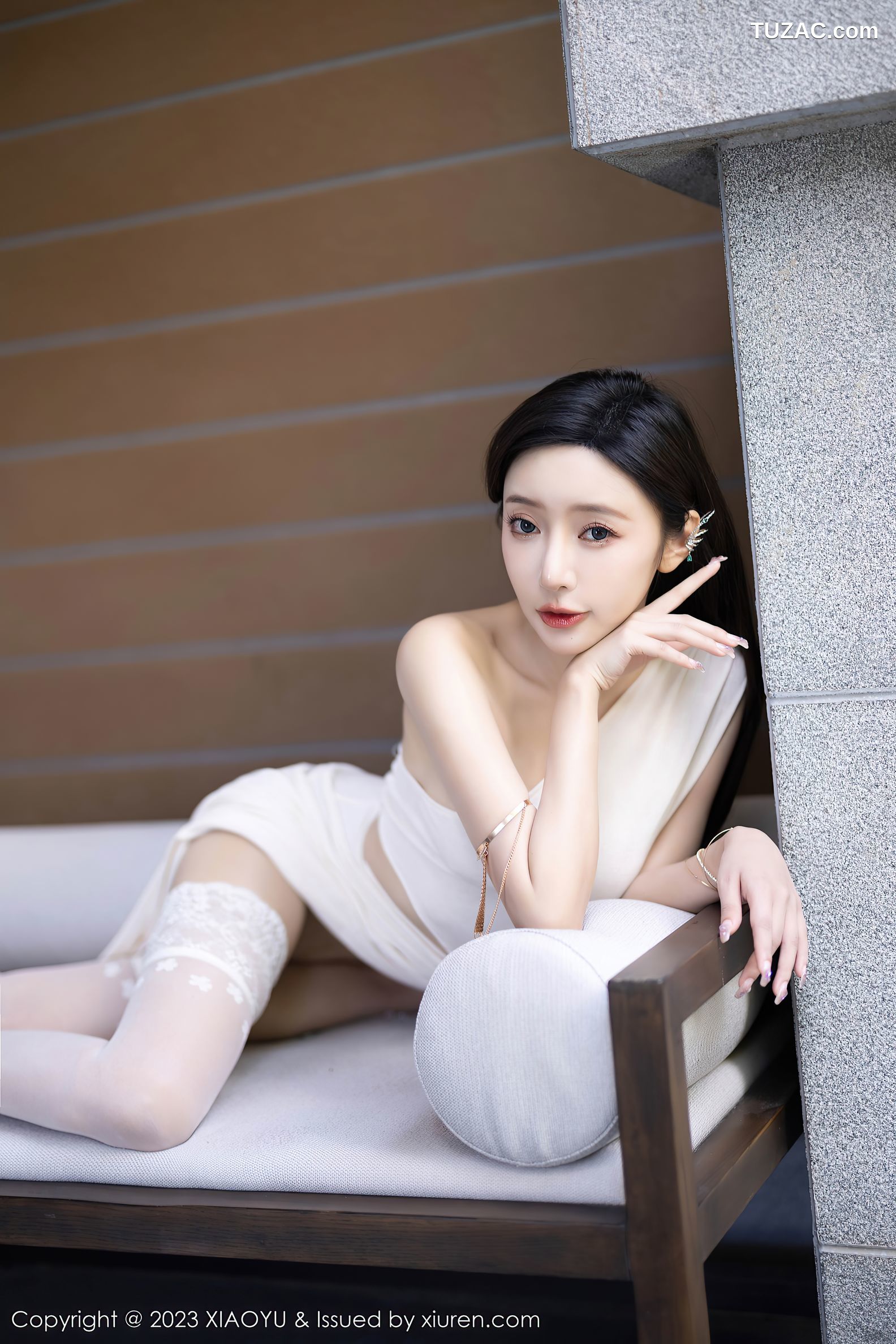 XiaoYu语画界-1082-王馨瑶yanni-贵州旅拍-白色长裙-轻透黑色情趣内衣黑丝-2023.08.01