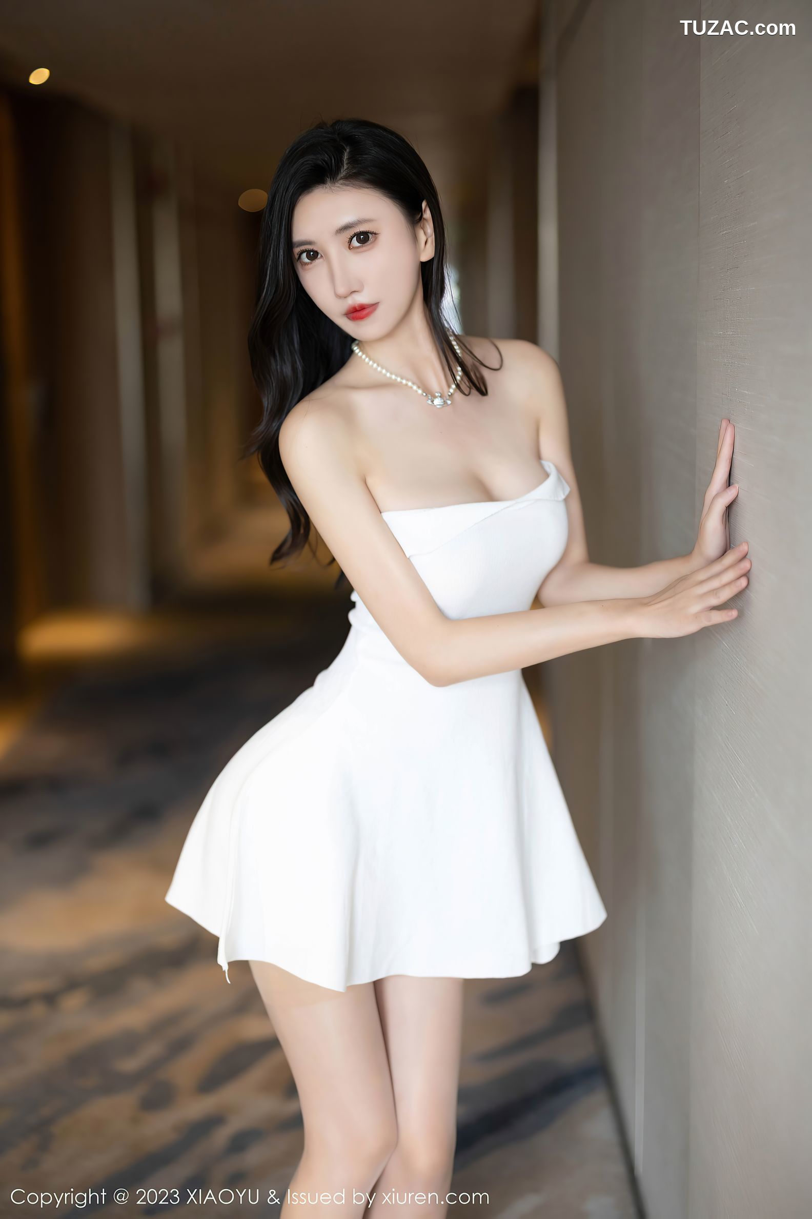 XiaoYu语画界-1154-章芃芃-白色低胸连衣短裙珠链内衣-2023.11.29