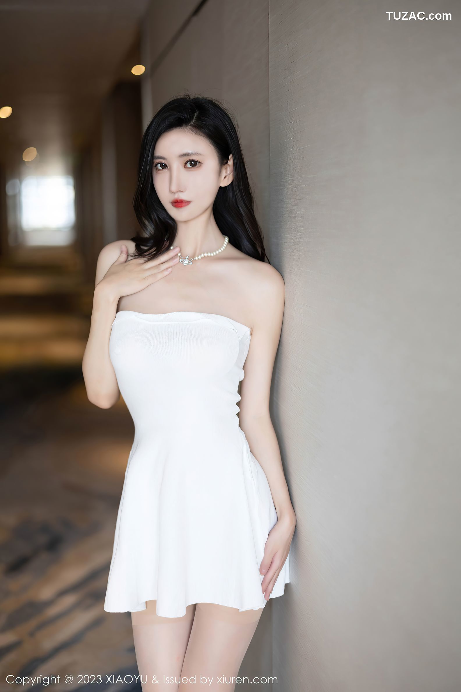 XiaoYu语画界-1154-章芃芃-白色低胸连衣短裙珠链内衣-2023.11.29