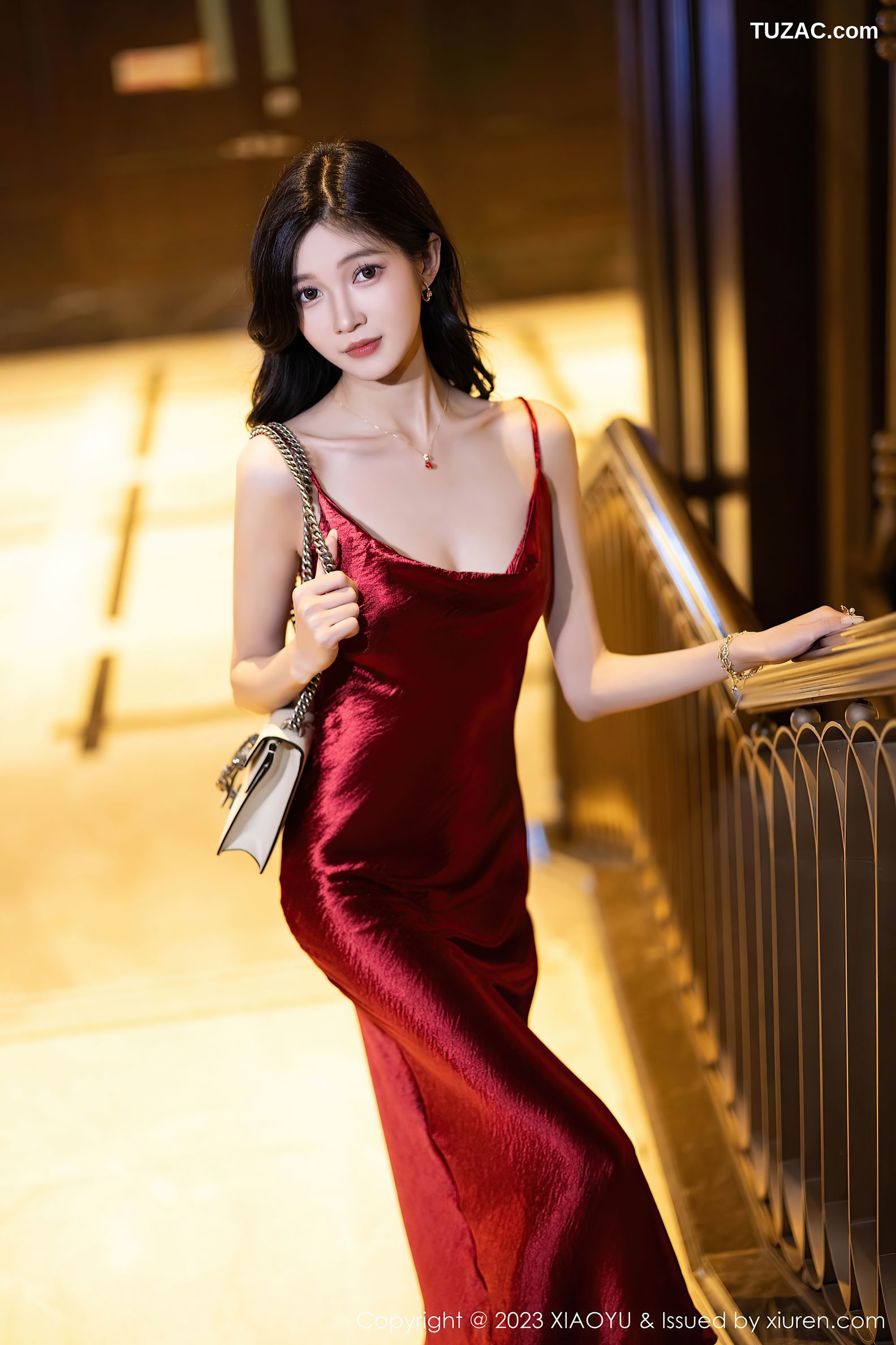 XiaoYu语画界-1166-程程程--红色长裙黑色情趣内衣黑丝-2023.12.18