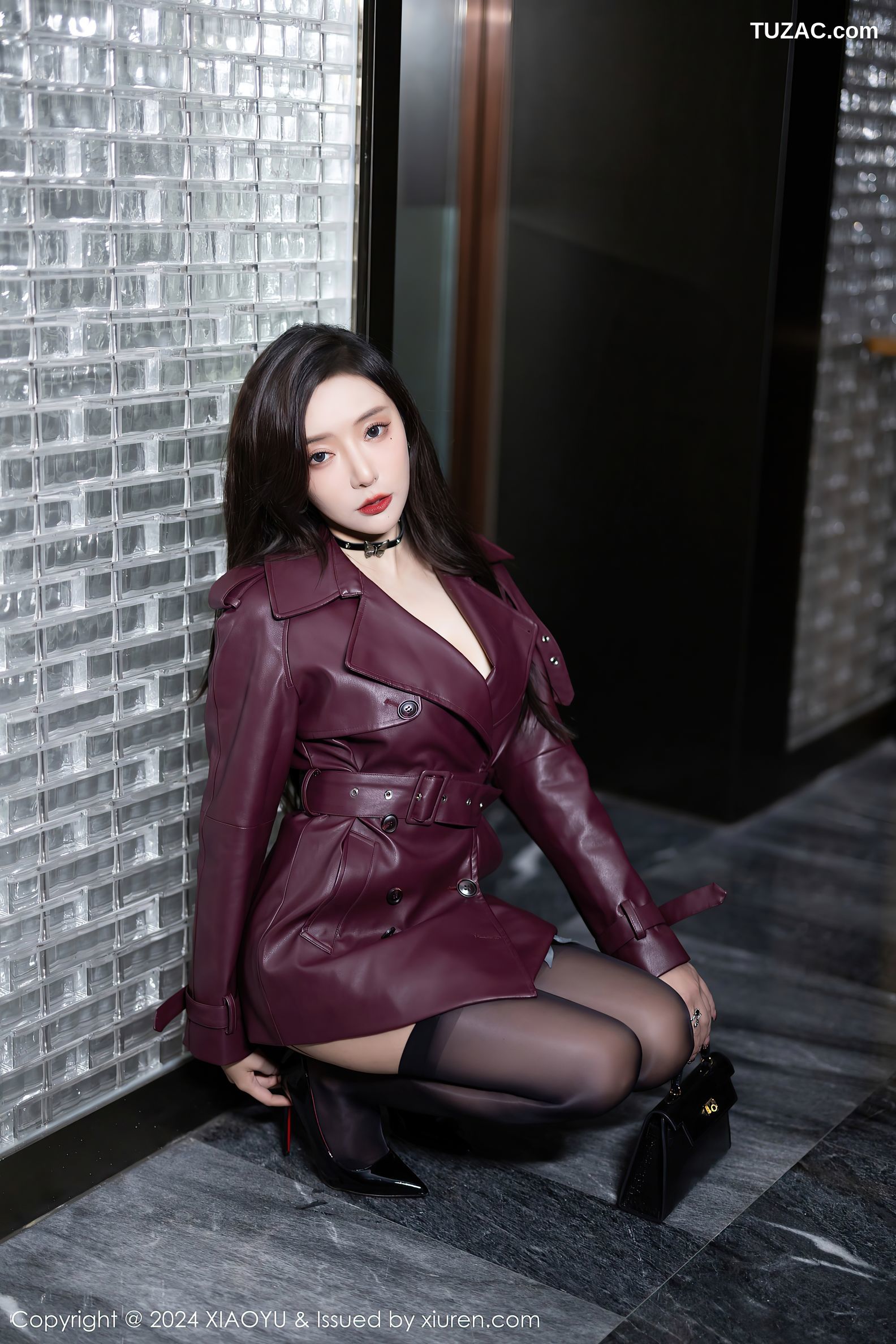 XiaoYu语画界-1177-王馨瑶yanni-暗红皮夹克黑色蕾丝内衣黑丝-2024.01.03