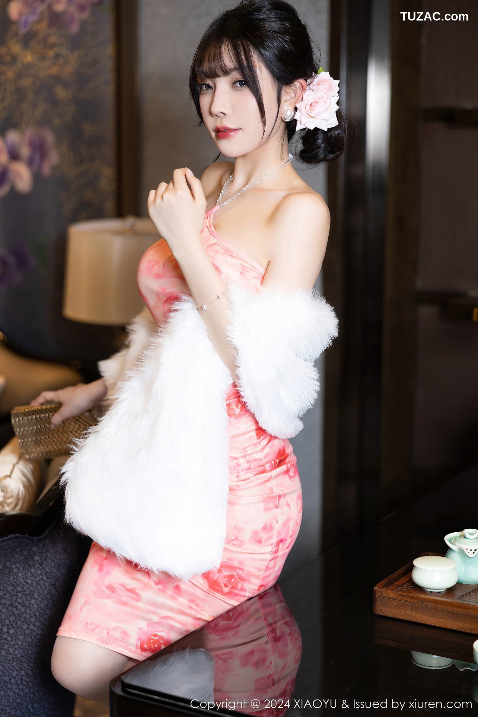 XiaoYu语画界-1213-徐莉芝Booty-古风露肩红花短旗袍-黑蕾丝情趣内衣黑丝-2024.03.05