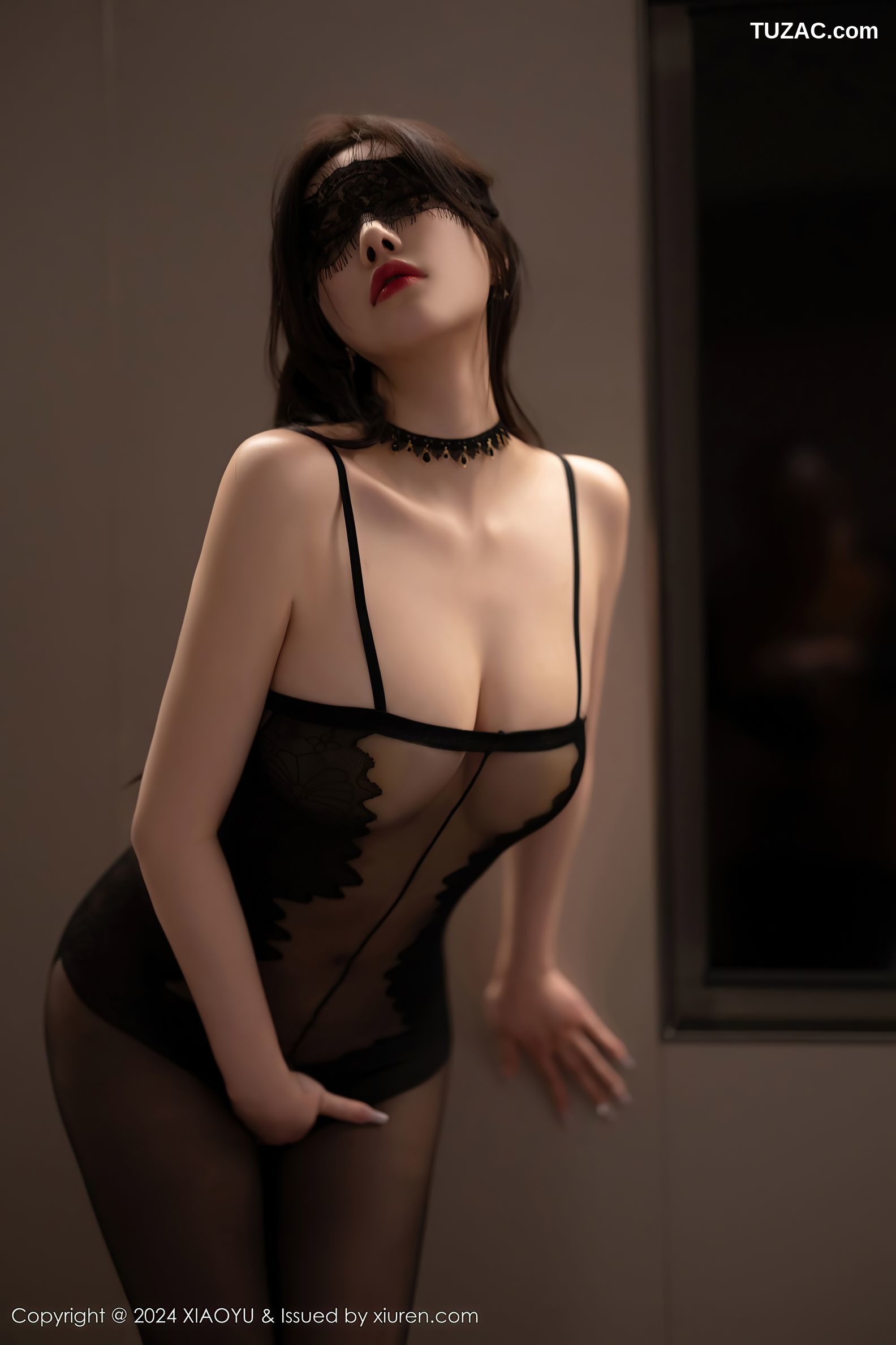 XiaoYu语画界-1227-杨晨晨Yome-哈尔滨旅拍-红衬衫黑短裙黑丝黑蕾丝情趣内衣-2024.03.29