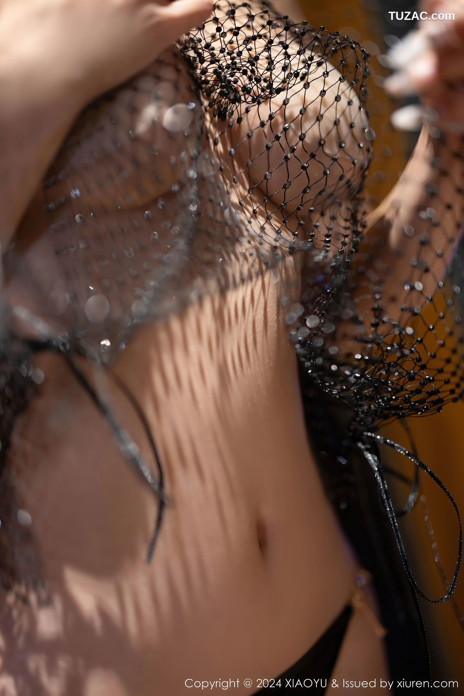 XiaoYu语画界-1232-林星阑-哈尔滨旅拍-黑色吊带连衣短裙黑网情趣内衣爆乳-2024.04.10