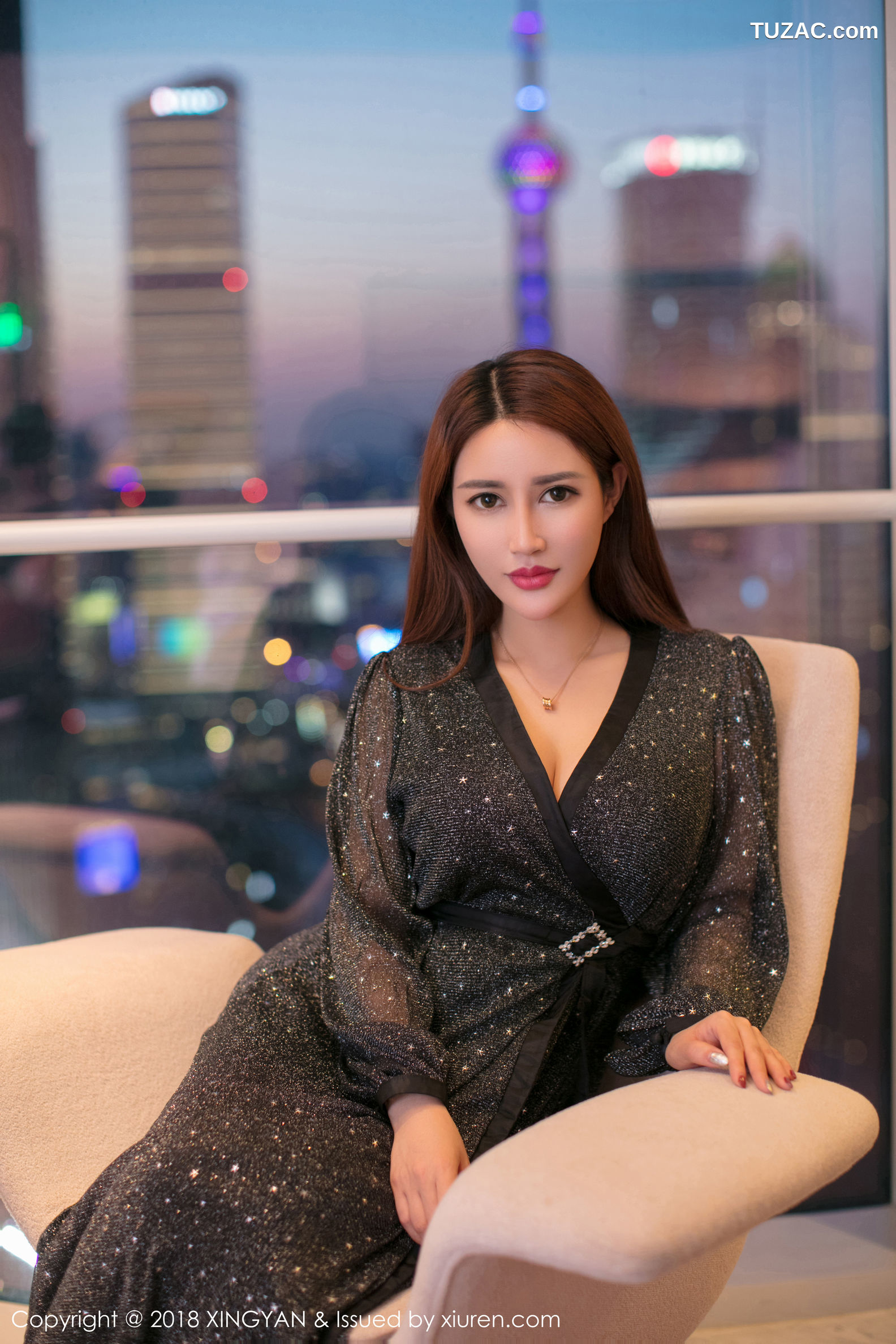 XingYan星颜社-050-Liyiyi-黑睡袍黑内衣-黑紧身丝裤