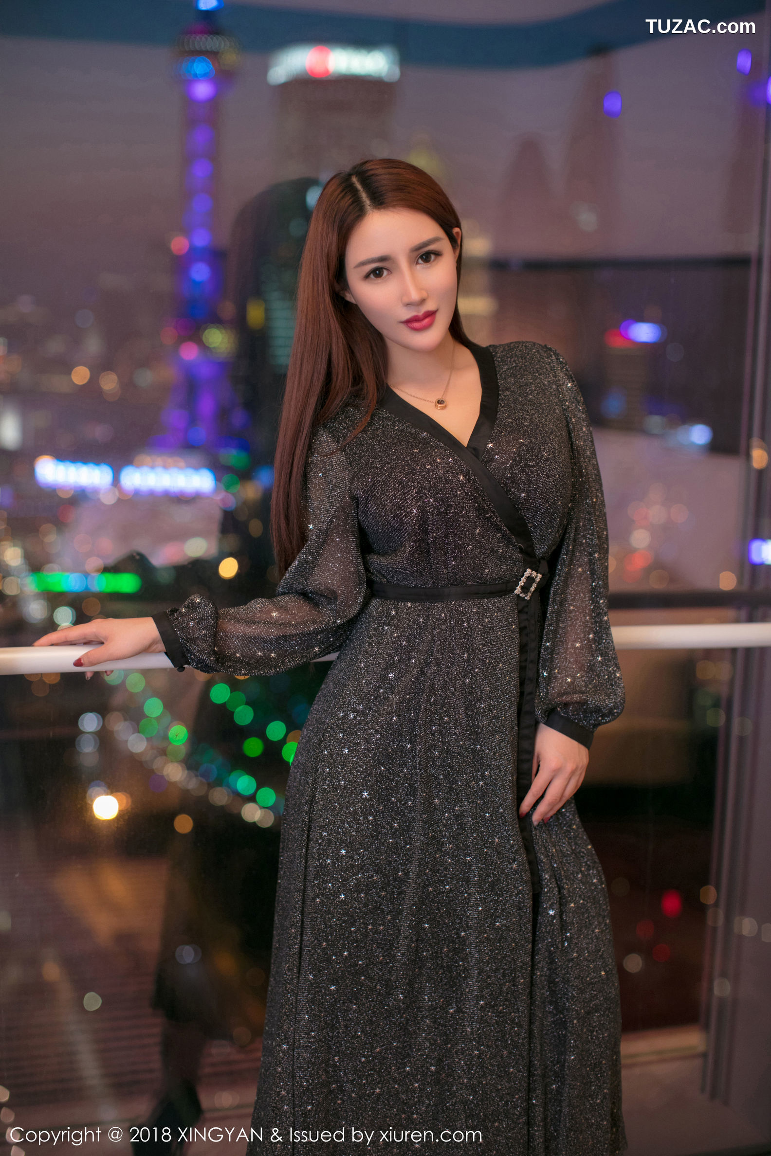 XingYan星颜社-050-Liyiyi-黑睡袍黑内衣-黑紧身丝裤