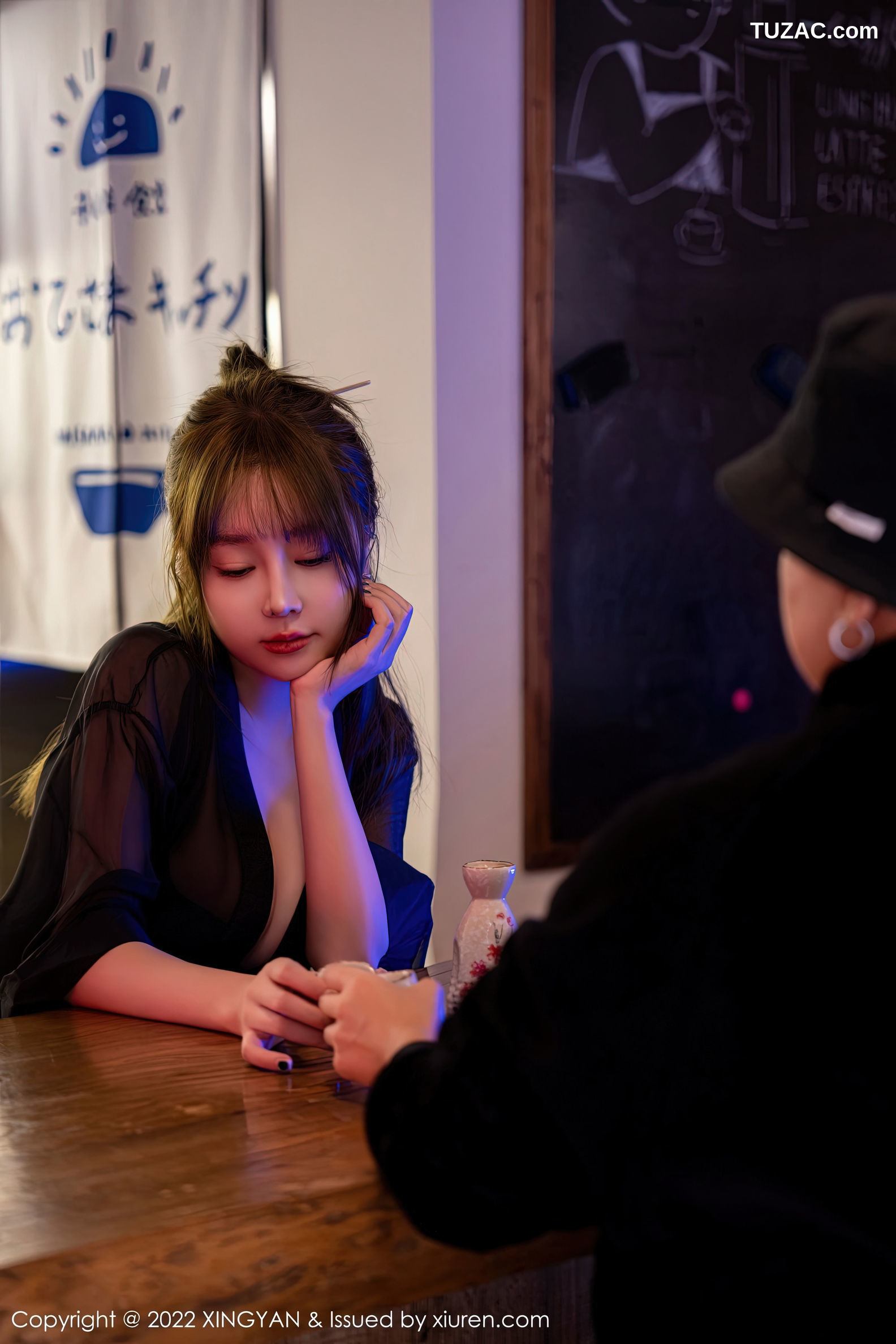 XingYan星颜社-163-王雨纯-清酒店的黑衣黑丝女神