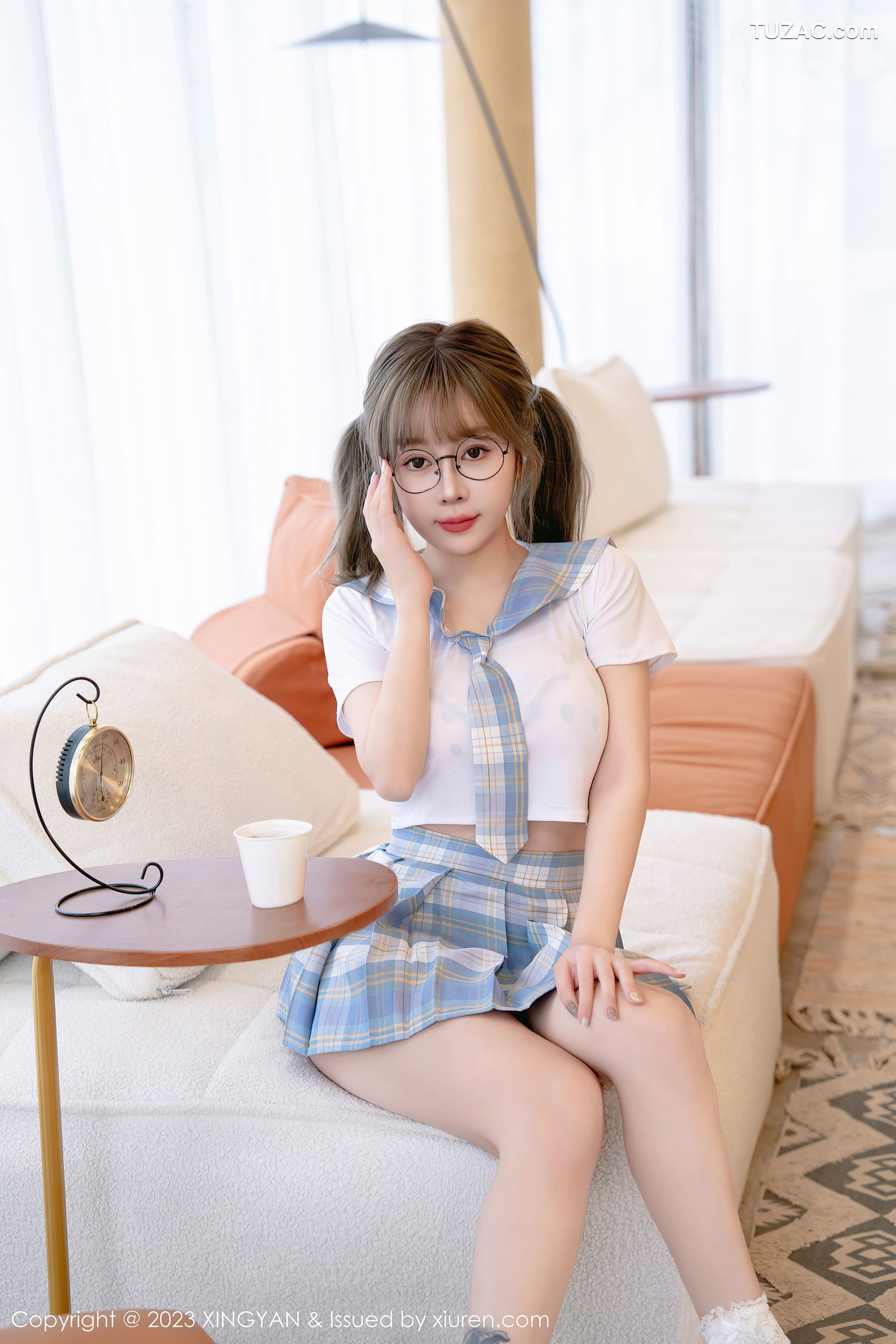 XingYan星颜社-180-王雨纯-蓝格短裙女学生