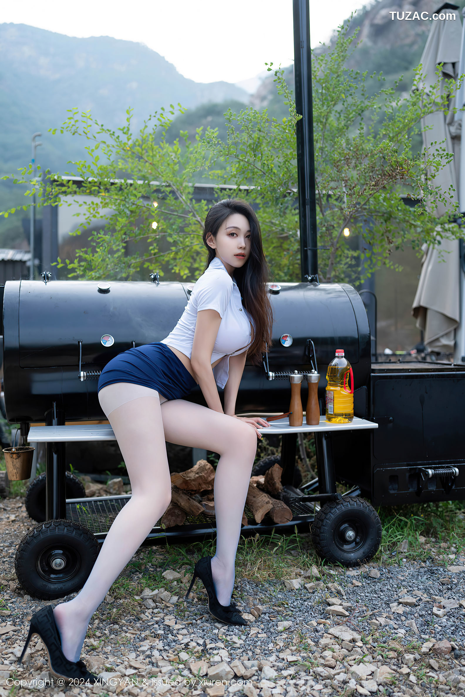 XingYan星颜社-257-清妙-户外野营白衬衫蓝短裙无内爆乳-2024.07.18