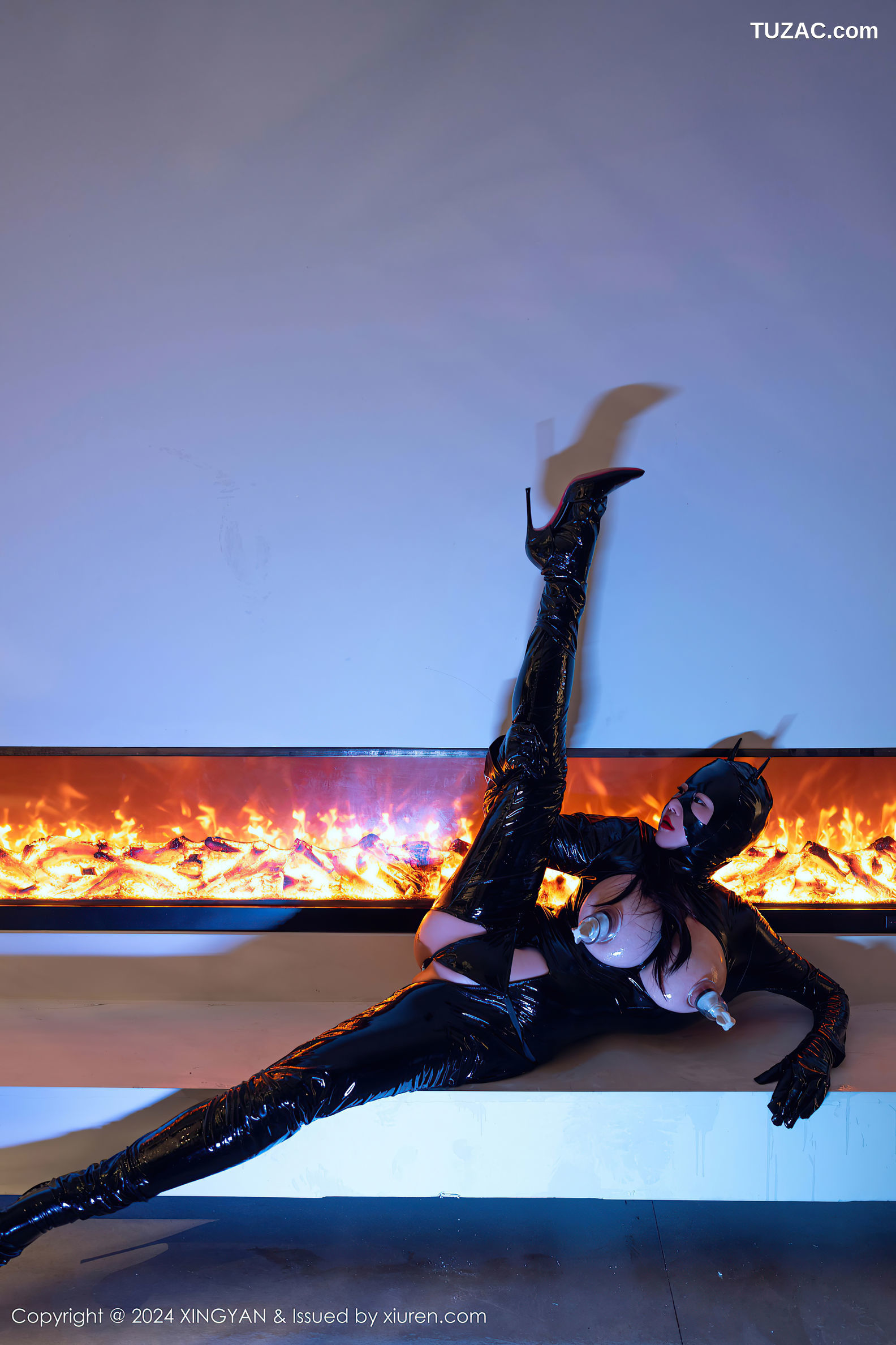 XingYan星颜社-283-王婉悠Queen-情趣黑胶衣爆乳-2024.10.30