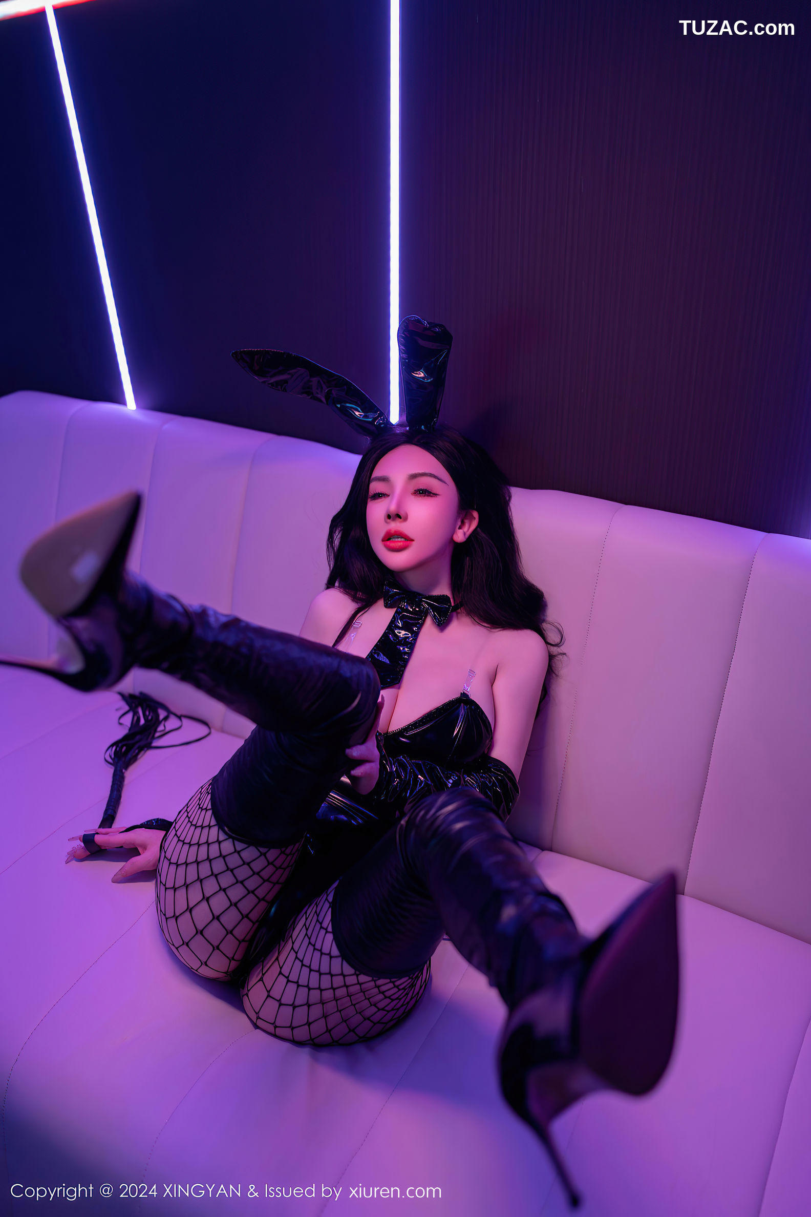 XingYan星颜社-285-潘思沁-网袜情趣黑皮衣兔女郎爆乳-2024.11.08