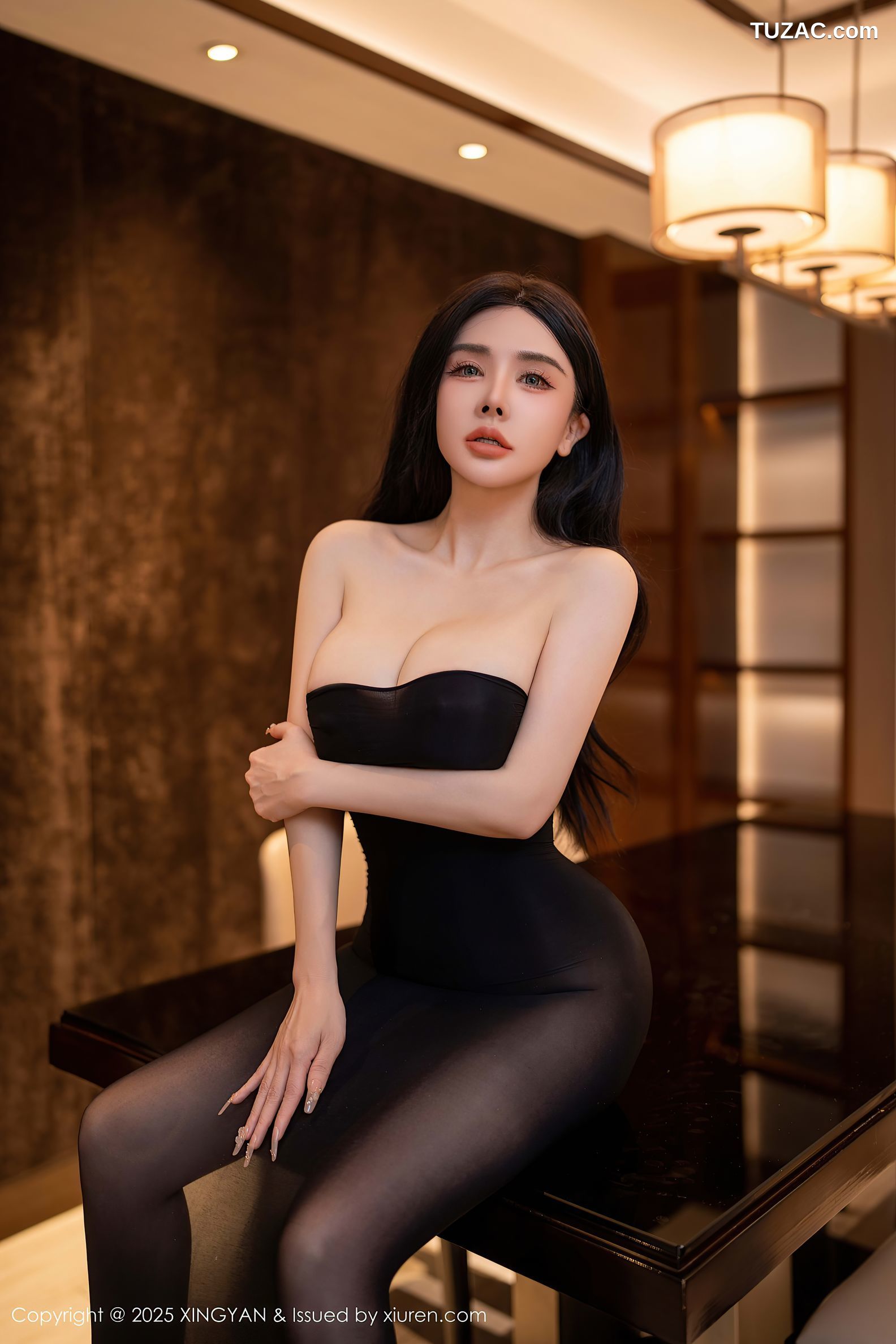 XingYan星颜社-309-潘思沁-轻透连体黑丝爆乳-2025.02.14