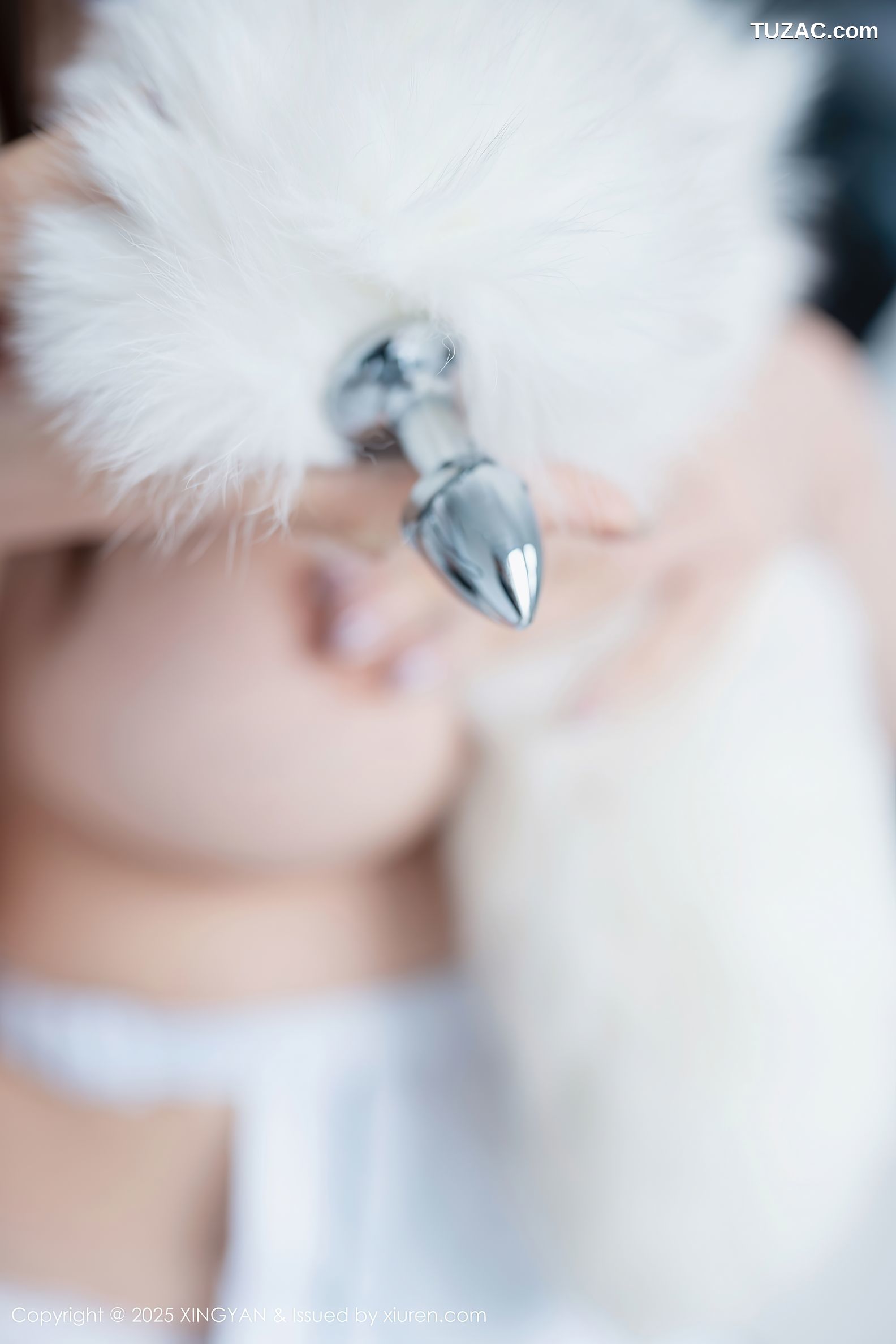 XingYan星颜社-310-袁圆-人妻厨娘情趣白色围裙白丝爆乳-2025.02.19