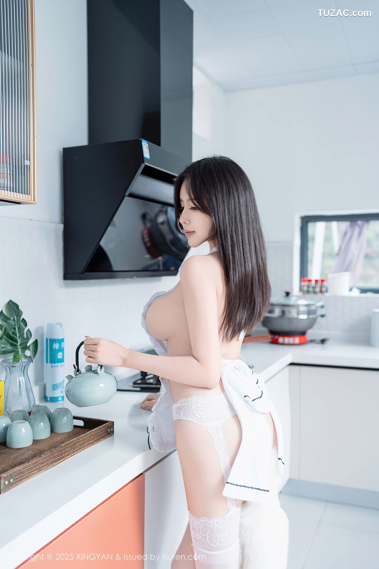 XingYan星颜社-310-袁圆-人妻厨娘情趣白色围裙白丝爆乳-2025.02.19