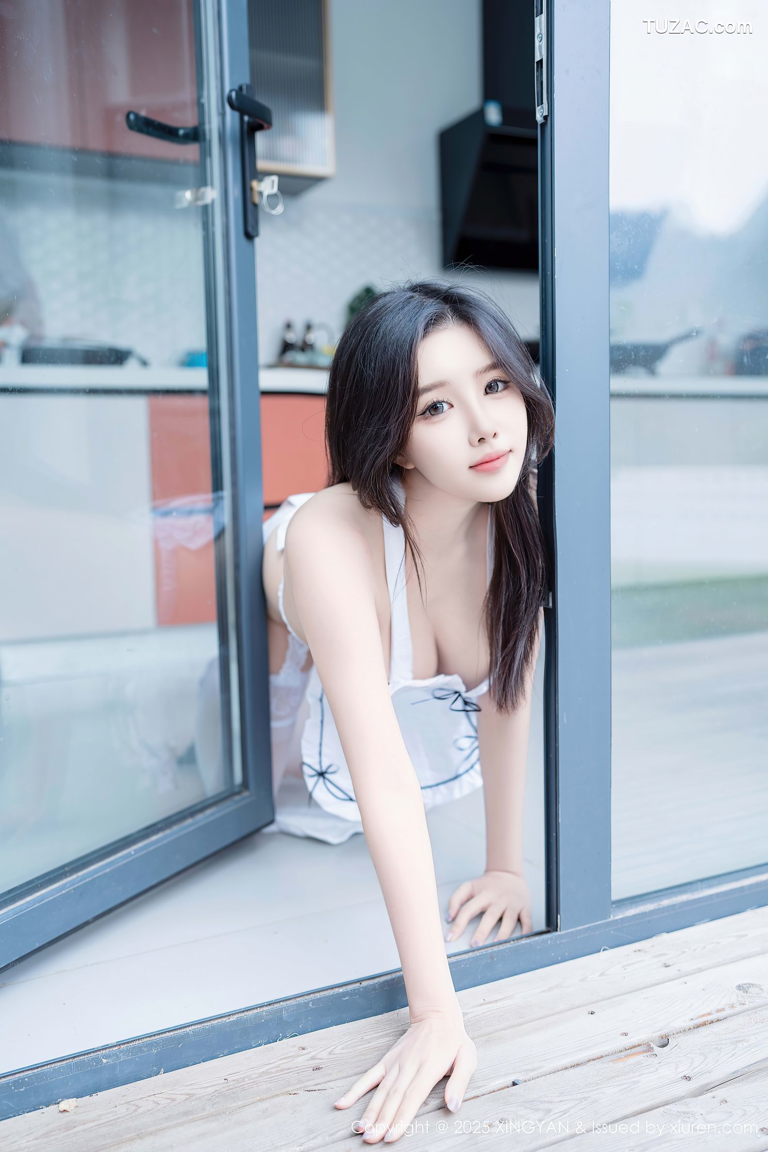 XingYan星颜社-310-袁圆-人妻厨娘情趣白色围裙白丝爆乳-2025.02.19