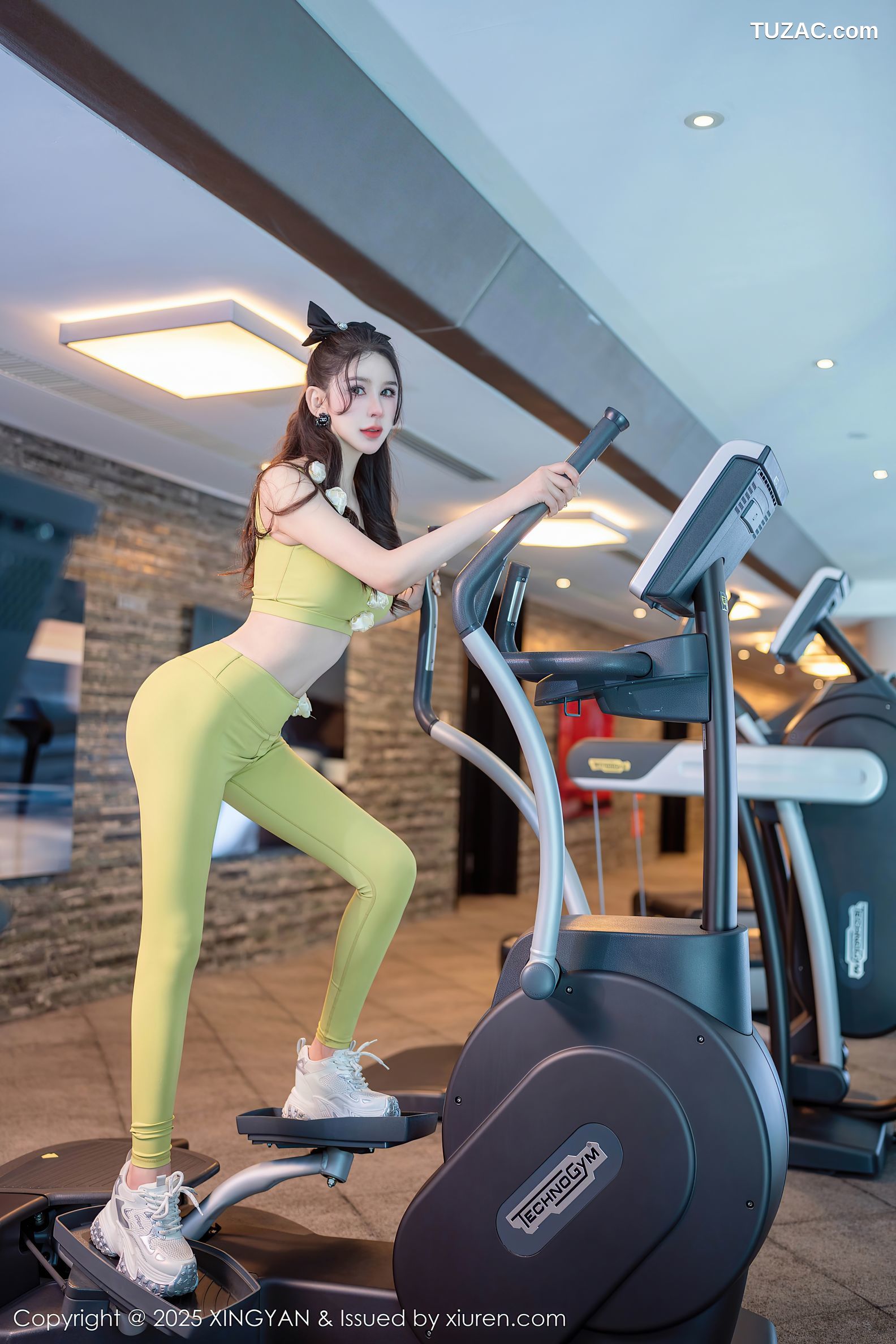 XingYan星颜社-333-李丽莎-模特合集-姐妹花女神健身房场景激情演绎-2025.04.11