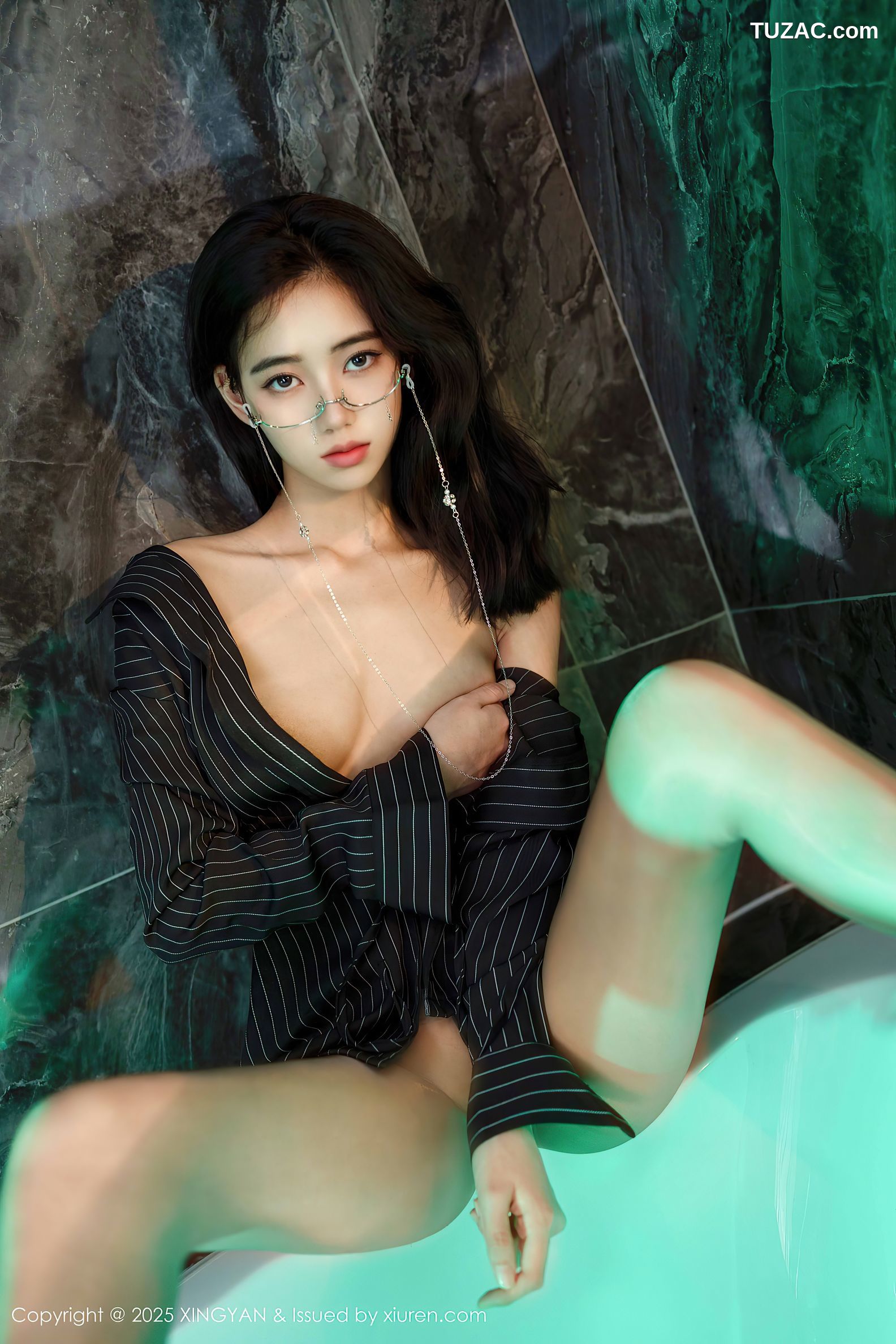 XingYan星颜社-356-时安安-黑色条纹衬衫真空肉丝-2025.06.11