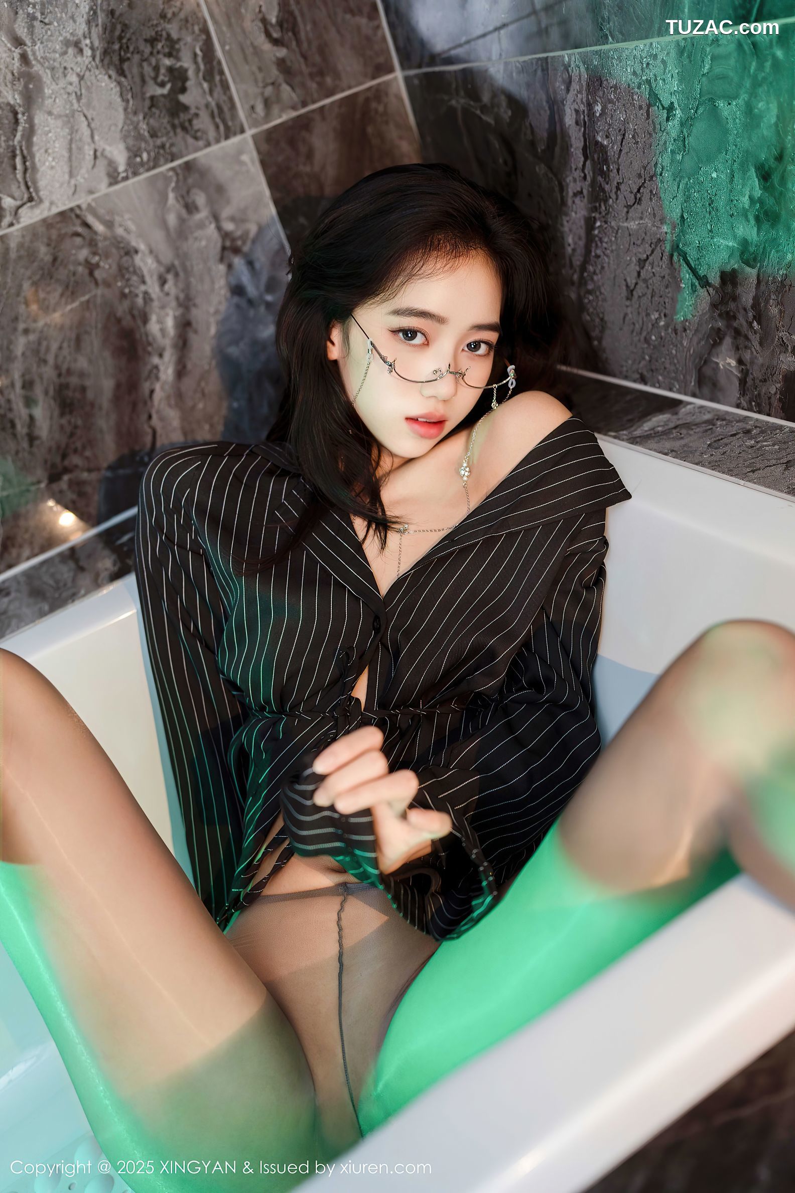 XingYan星颜社-356-时安安-黑色条纹衬衫真空肉丝-2025.06.11