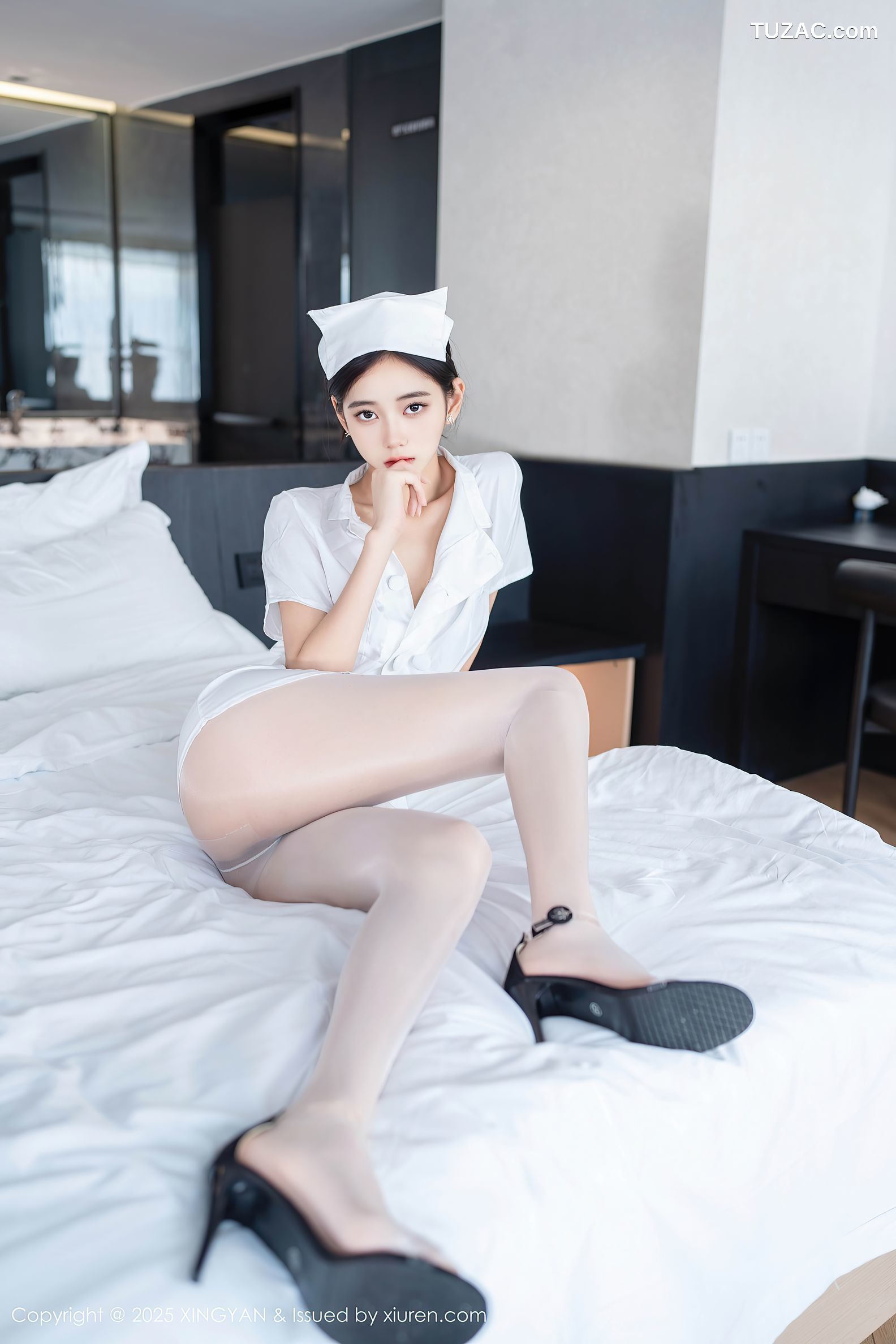 XingYan星颜社-371-时安安-白色护士制服白丝爆乳-2025.07.17