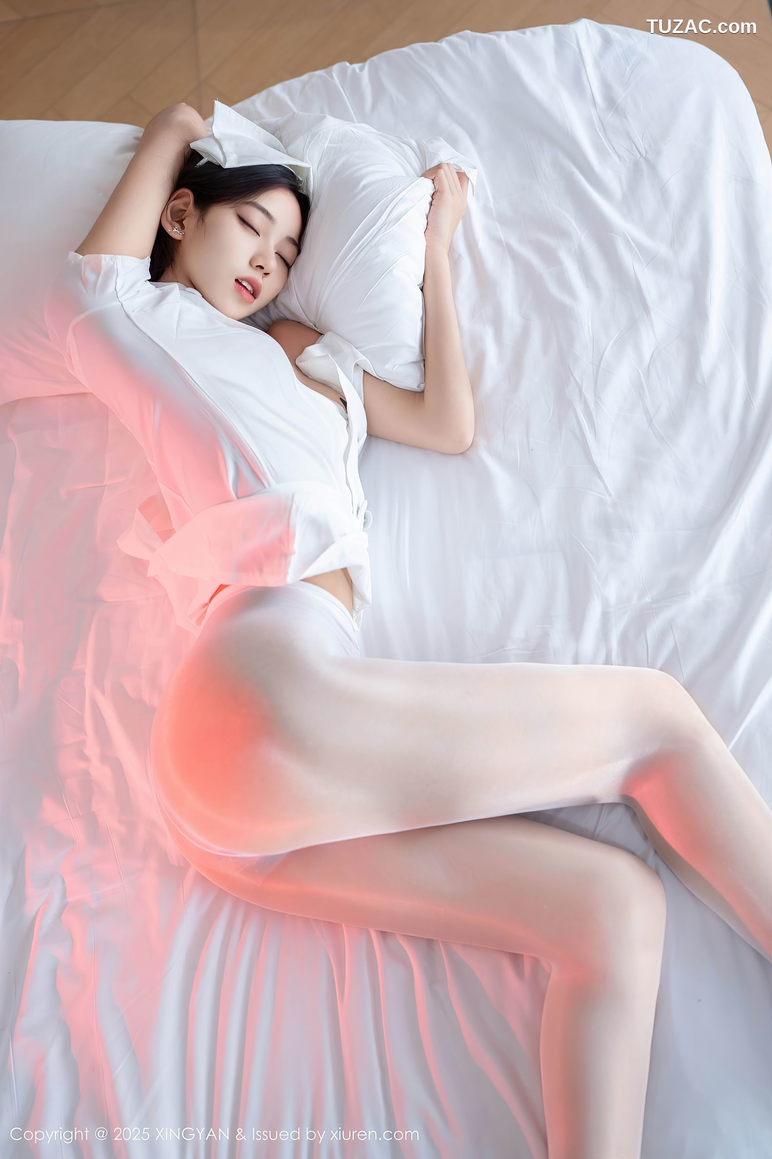 XingYan星颜社-371-时安安-白色护士制服白丝爆乳-2025.07.17