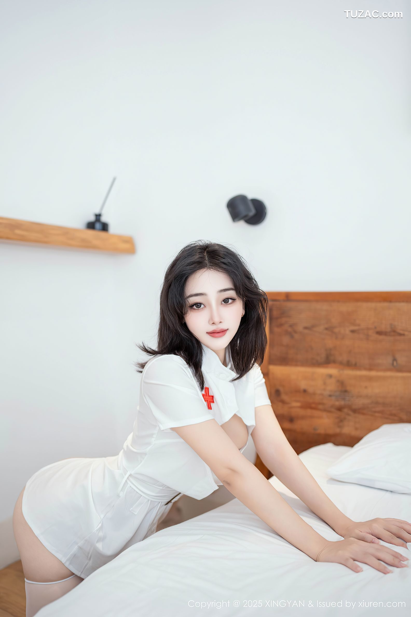 XingYan星颜社-381-阮福福-性感白色护士制服白色丝袜-2025.08.12