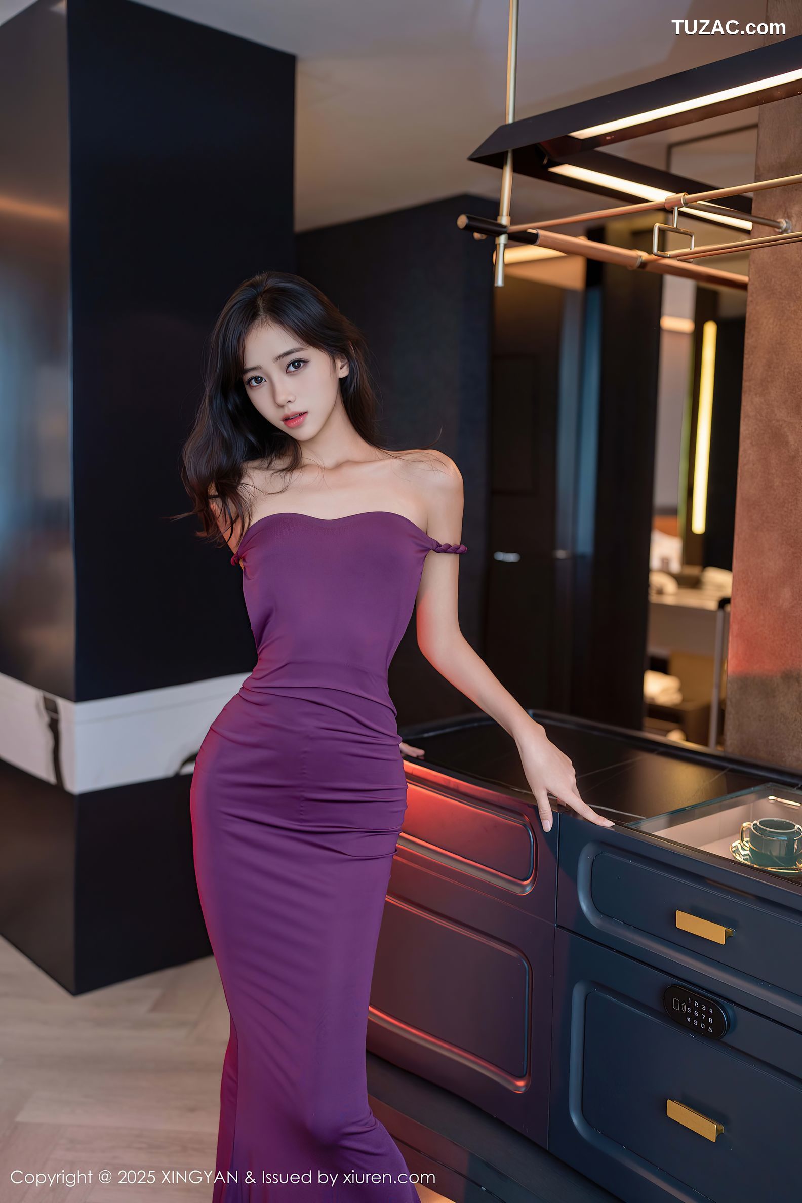 XingYan星颜社-407-时安安-紫色连衣裙黑丝美腿-2025.09.29