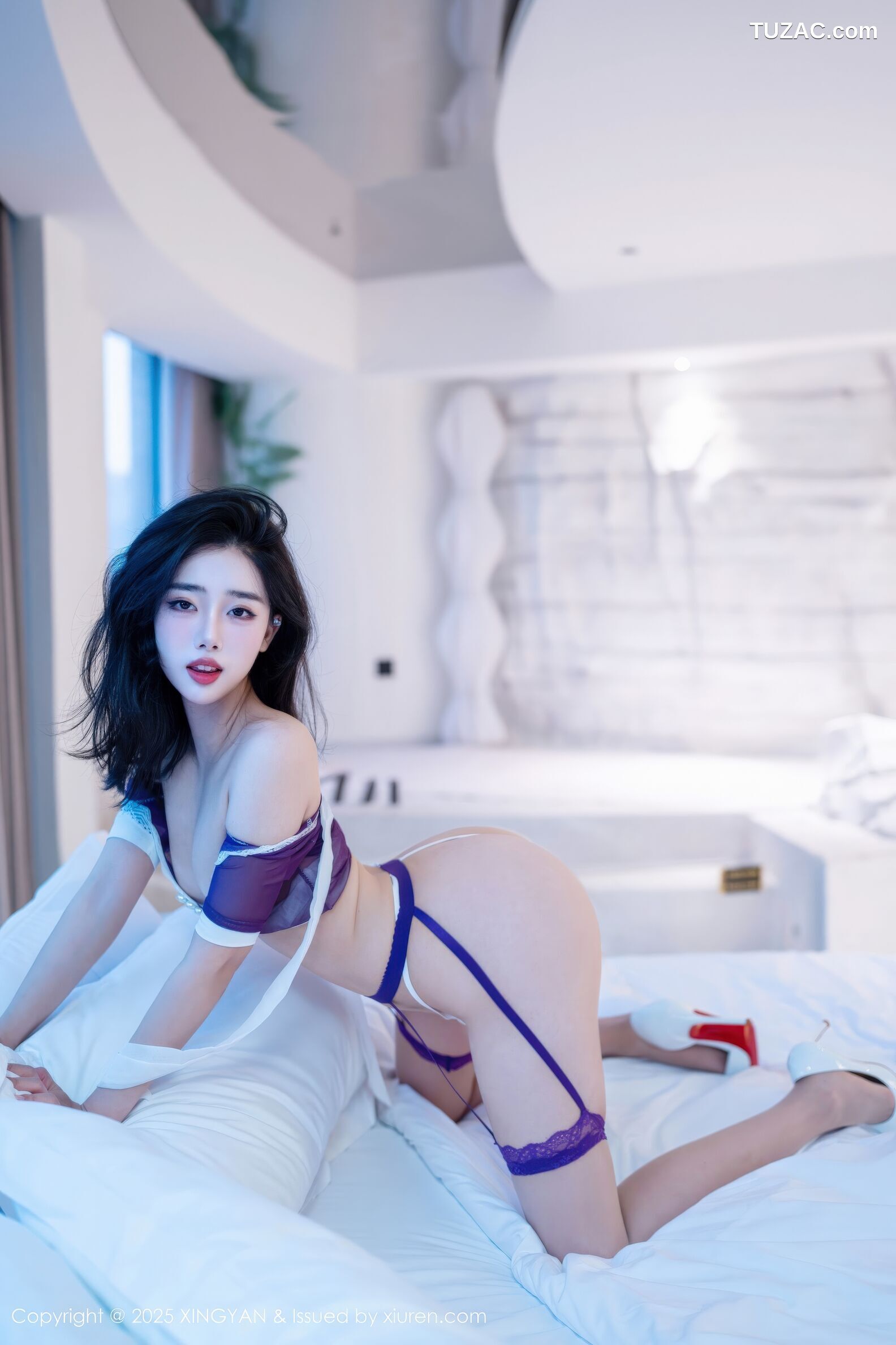 XingYan星颜社-432-阮福福-紫T紫色情趣吊带袜翘臀-2025.11.24