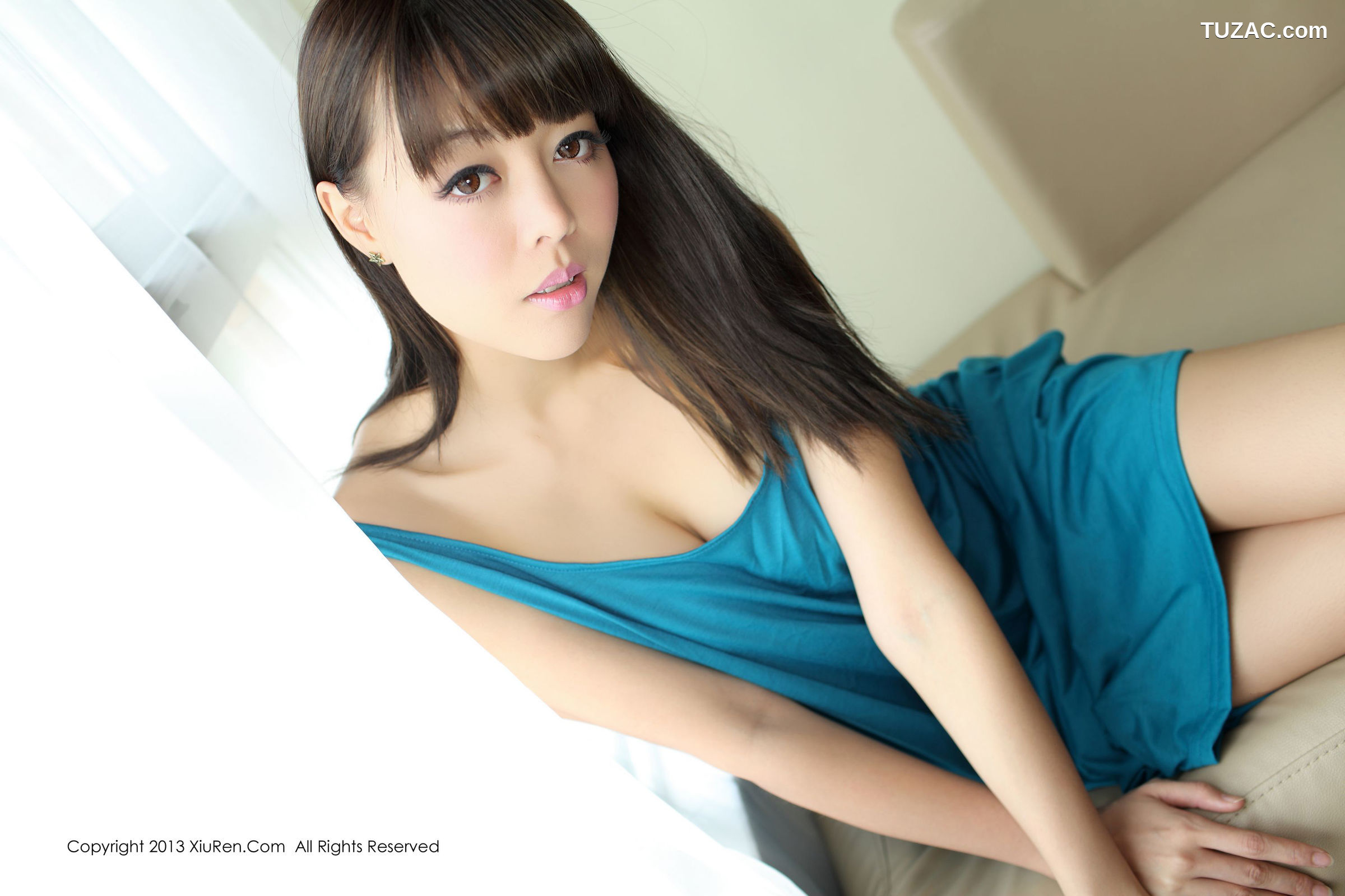 XiuRen秀人网-001-杜Viki-《酒店拍摄-三套装》-2013.09.05