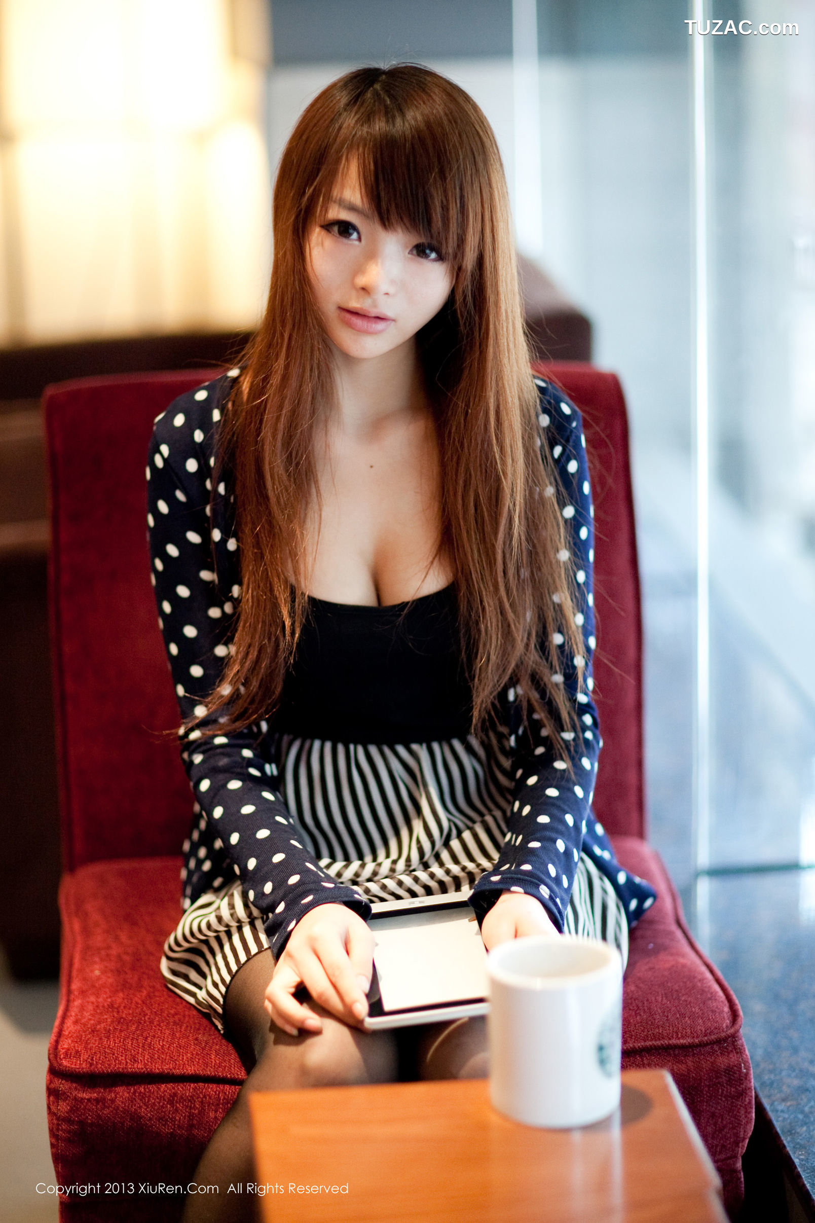 XiuRen秀人网-038-网络红人Angelalee李玲-歪歪-作品全集-2013.10.25