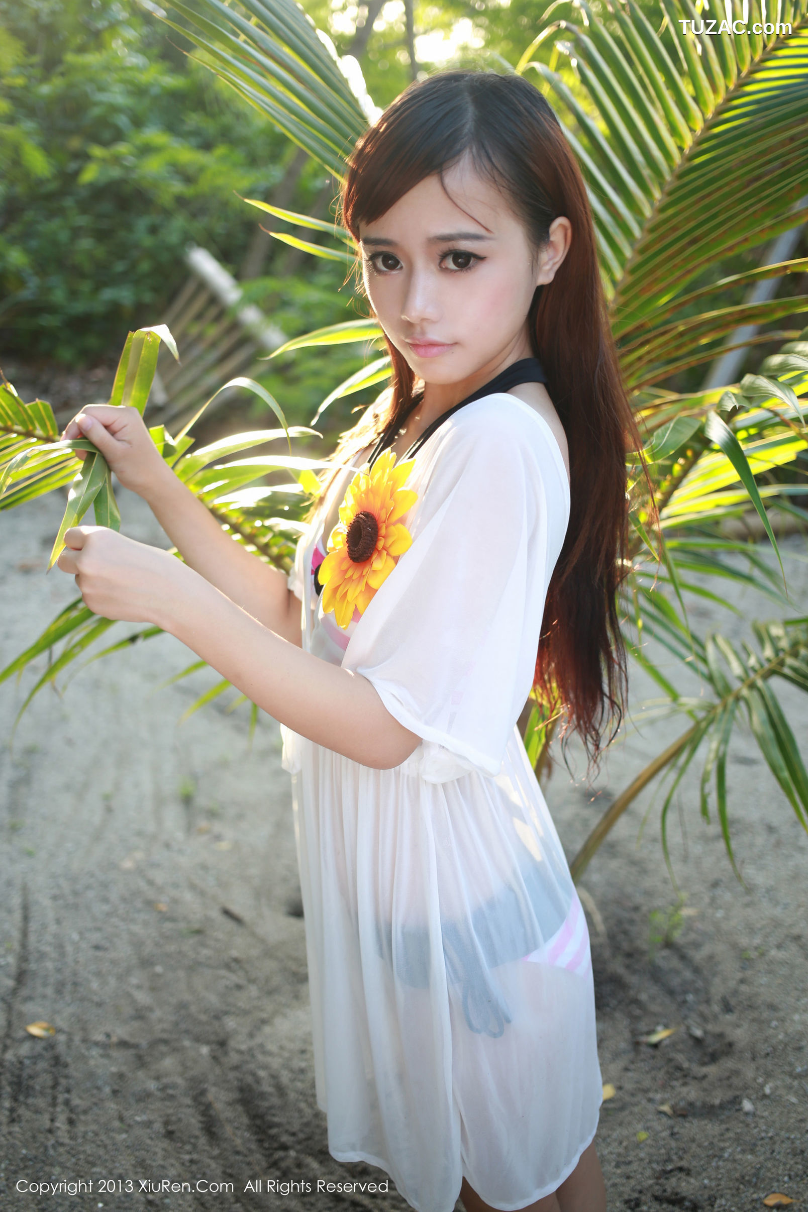 XiuRen秀人网-065-Toro羽住-《萝莉女神超级福利》-2013.12.16