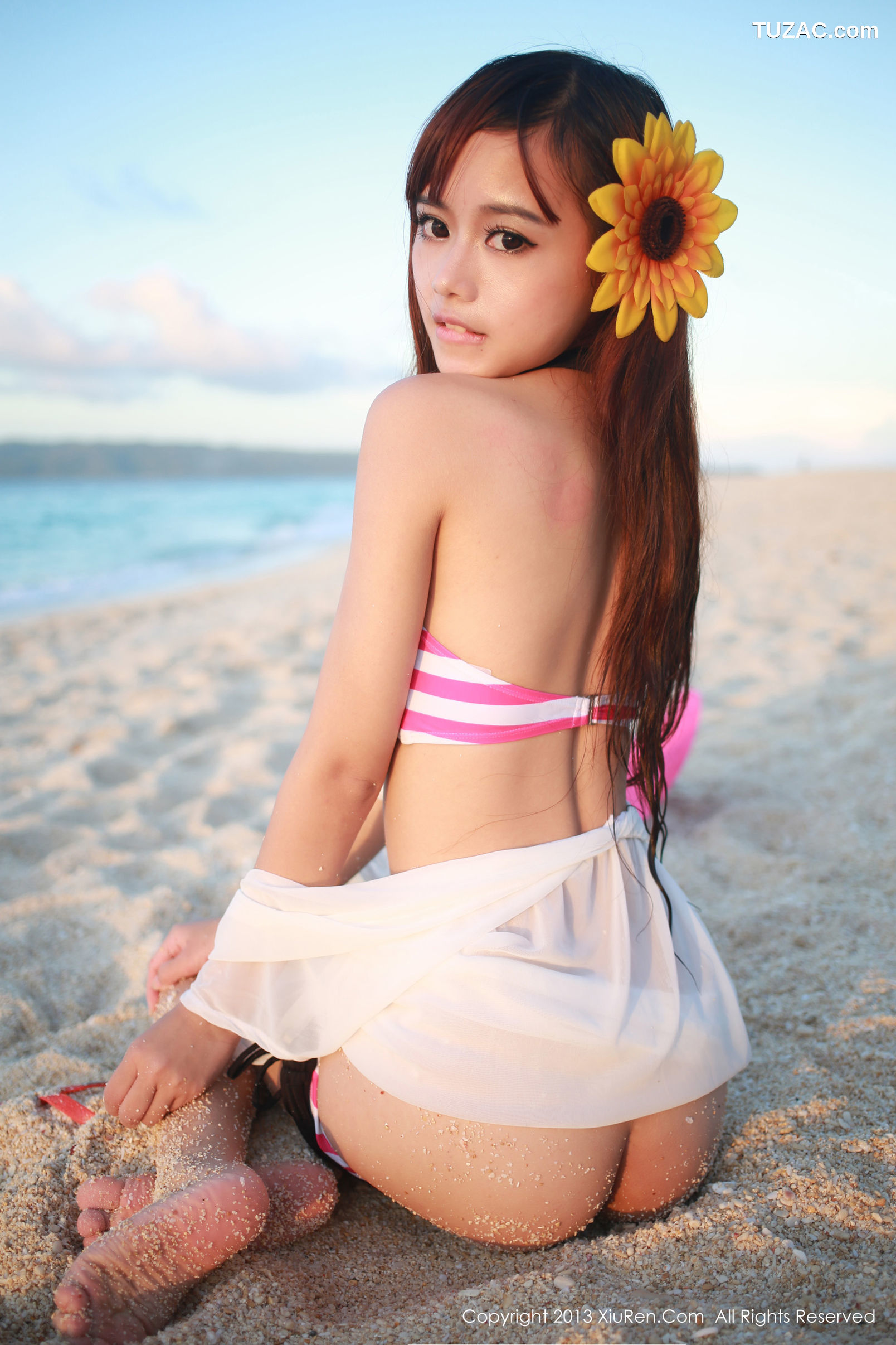 XiuRen秀人网-065-Toro羽住-《萝莉女神超级福利》-2013.12.16