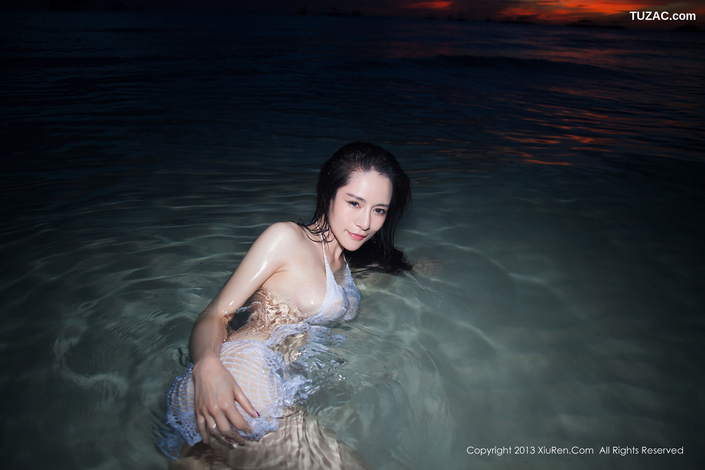 XiuRen秀人网-069-Nancy小姿-《海边唯美比基尼系列》-2013.12.24