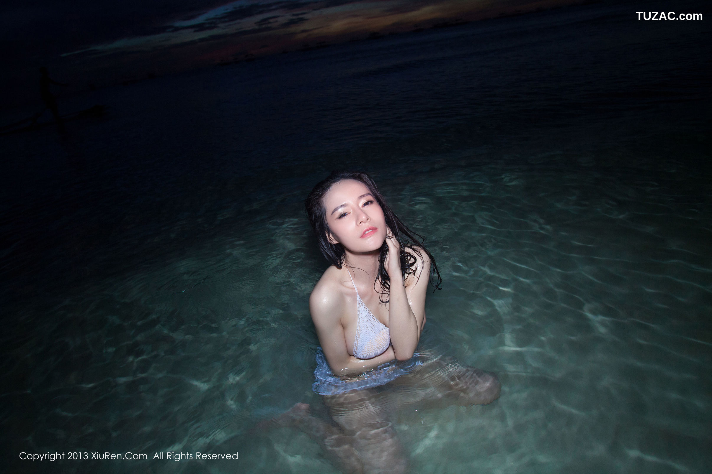 XiuRen秀人网-069-Nancy小姿-《海边唯美比基尼系列》-2013.12.24